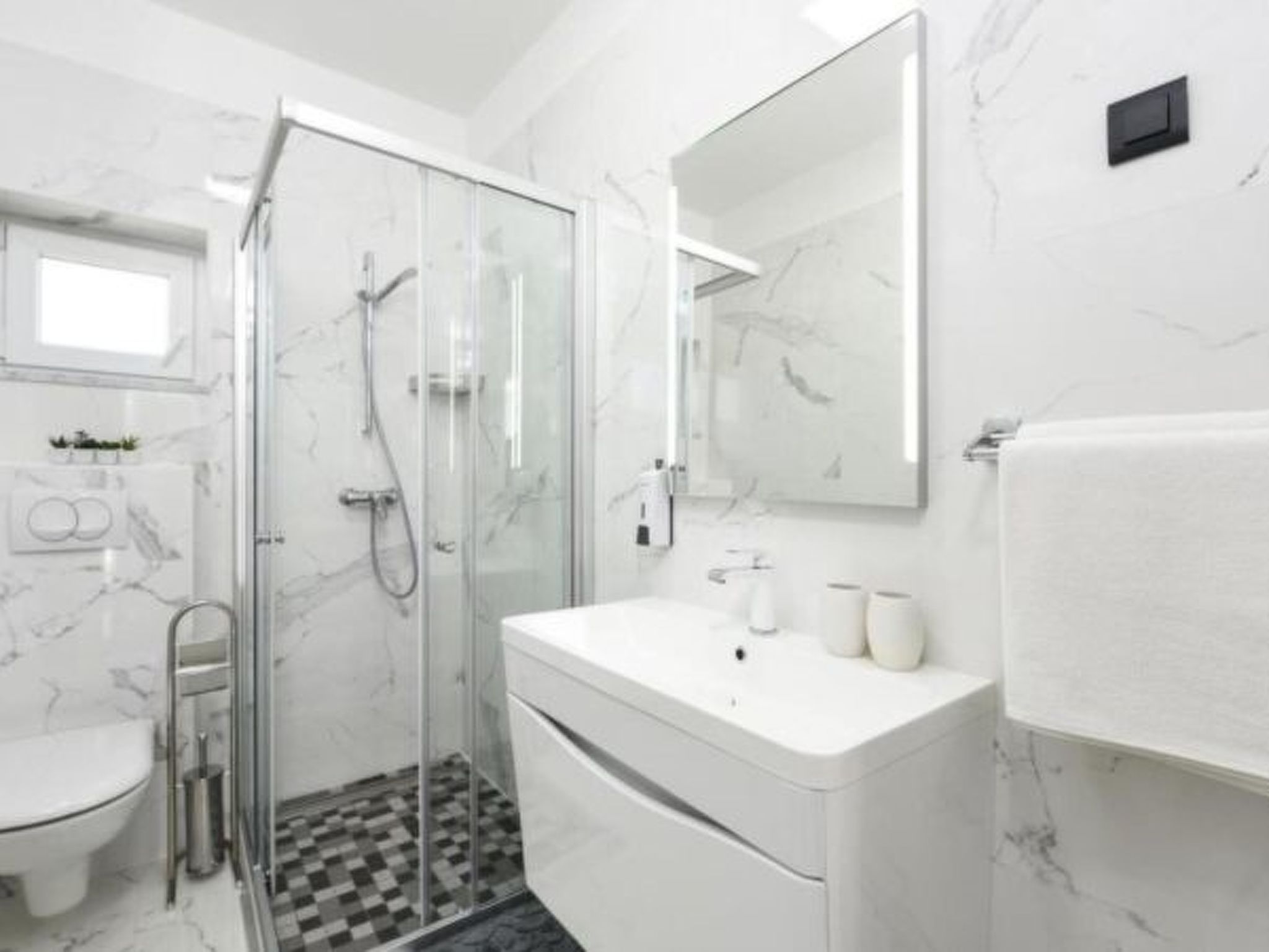 Villa Mare with heated pool and gym - Image-tags.info