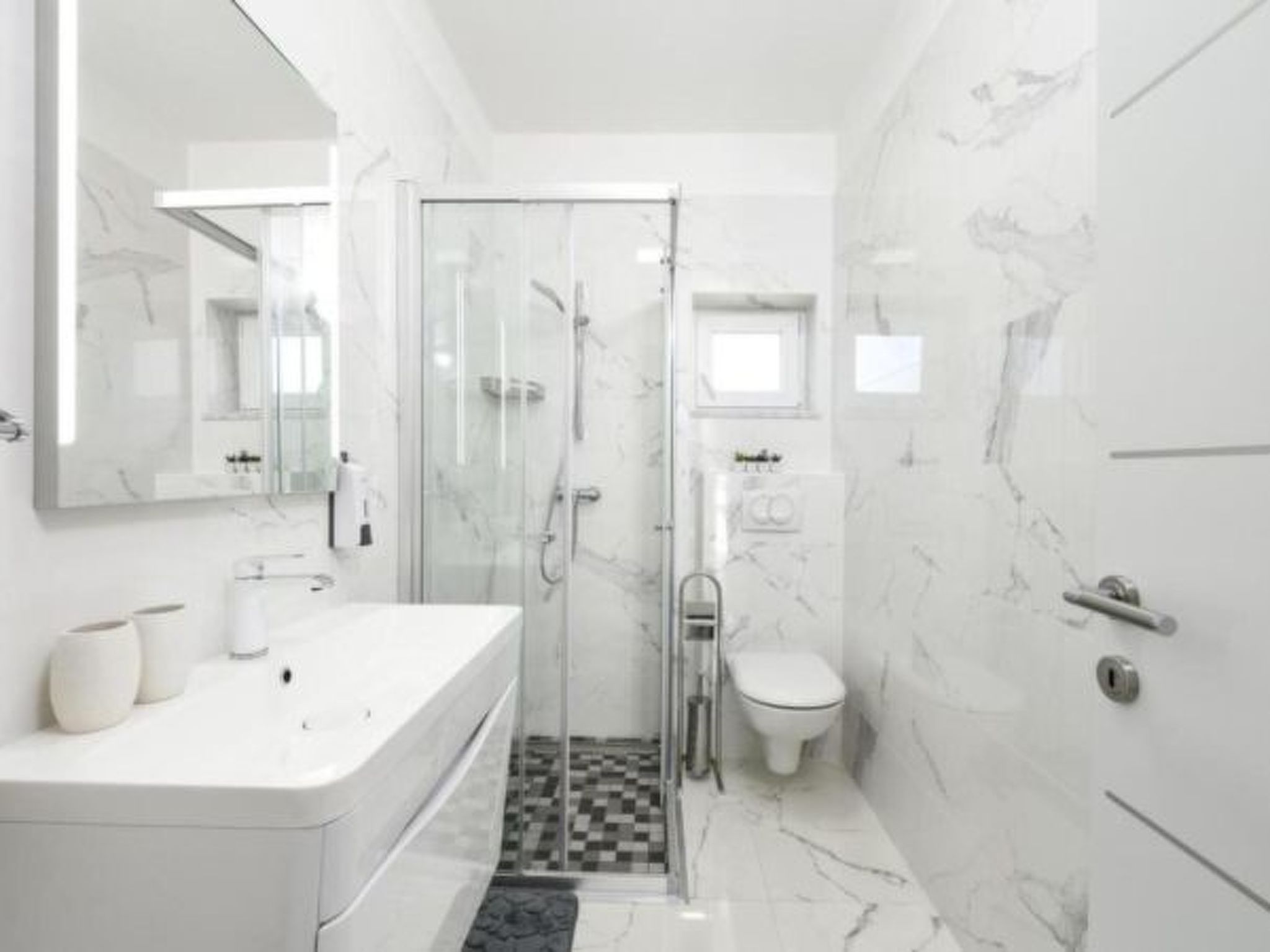 Villa Mare with heated pool and gym - Image-tags.info