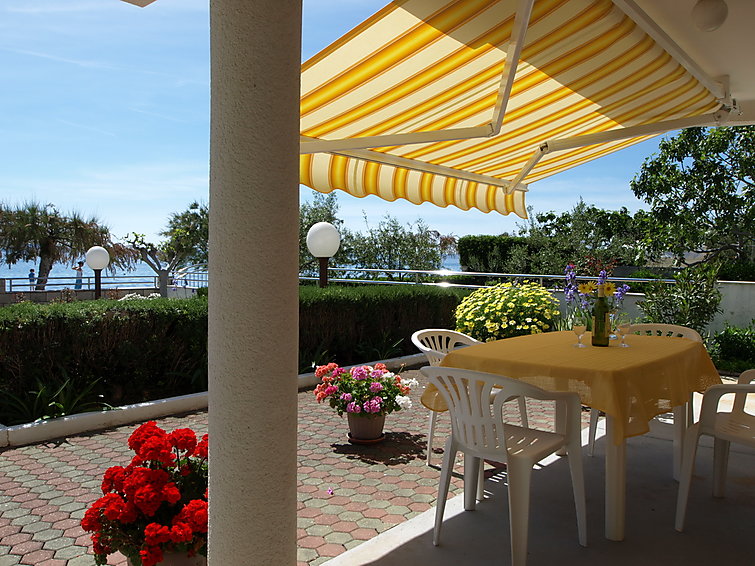 Search and Stay destination Zadar, Zadarska županija - Croatia from AU$ 135. Maras