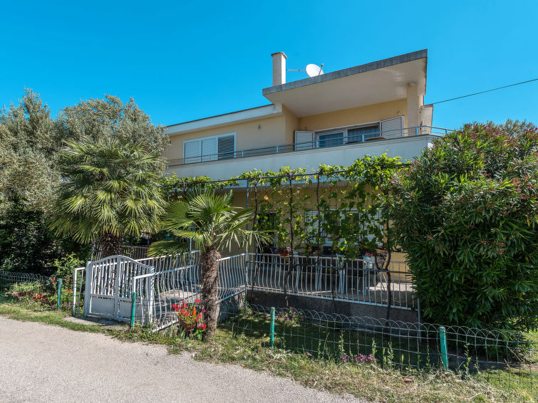 Rekreační apartmán Šime (ZAD505)