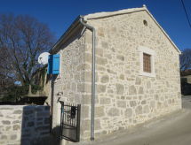 Knusse twee-onder-een-kapwoning Gojko nabij strand en historisch Zadar - thumbnail 1