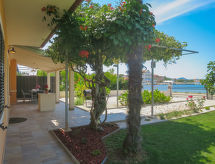 Ruim vakantiehuis Lidija bij zee in Sukošan, vlakbij Zadar - thumbnail 2