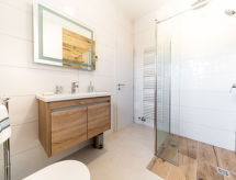 Vacation home Lucija