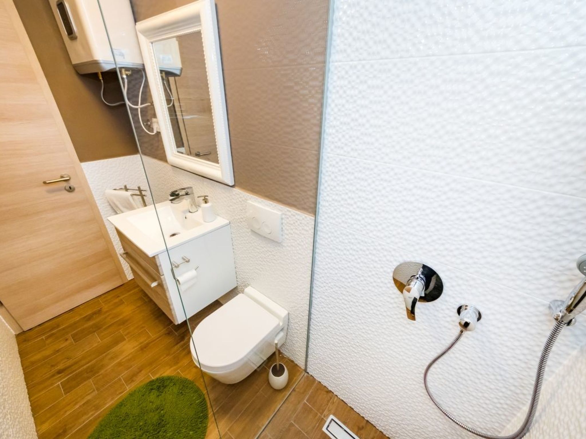 Chilled Feel Home Strand-Apt. in Zadar I-Image-tags.info