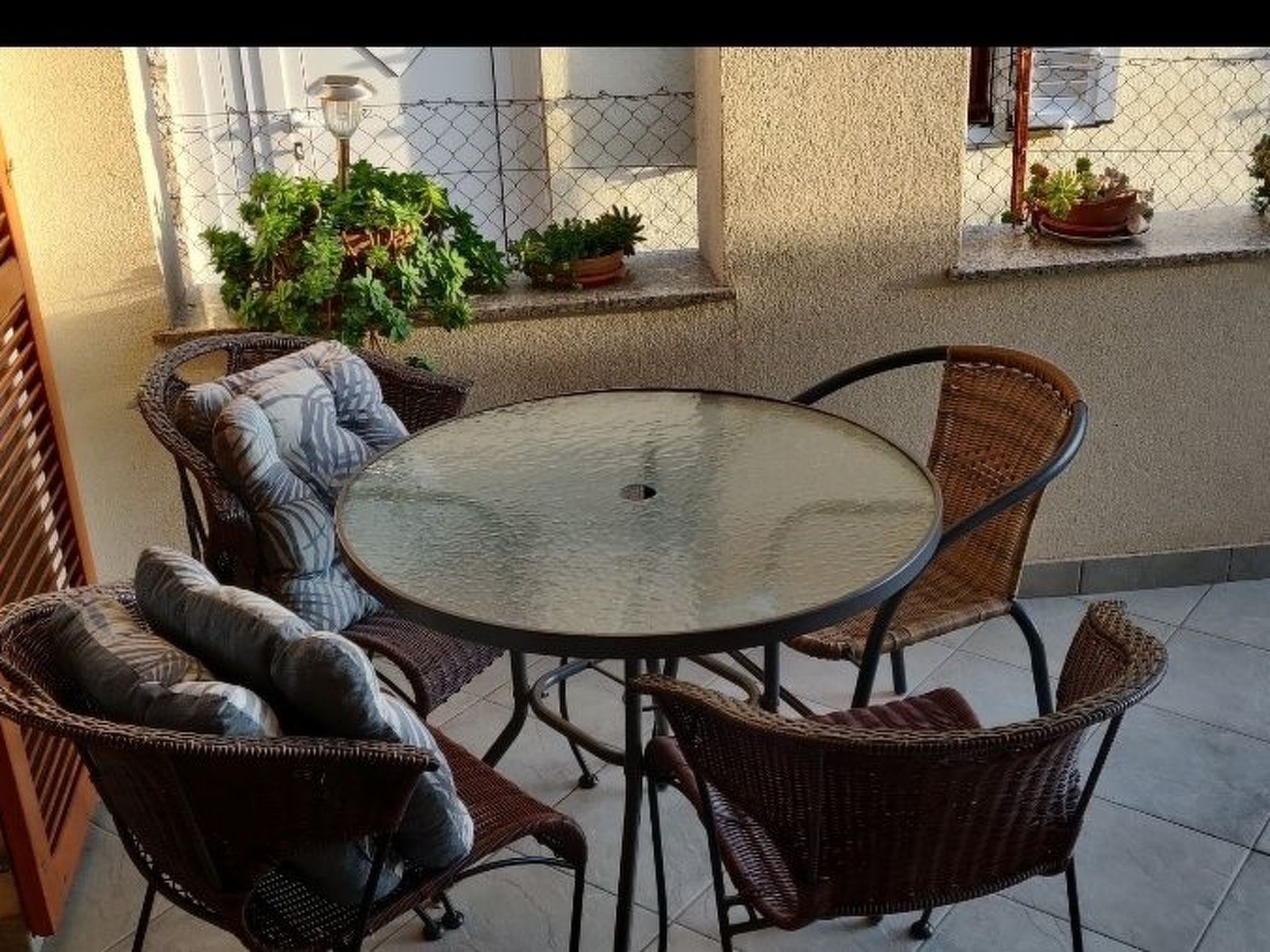 Im Erdgeschoss mit Panorama-Blick-Binnen