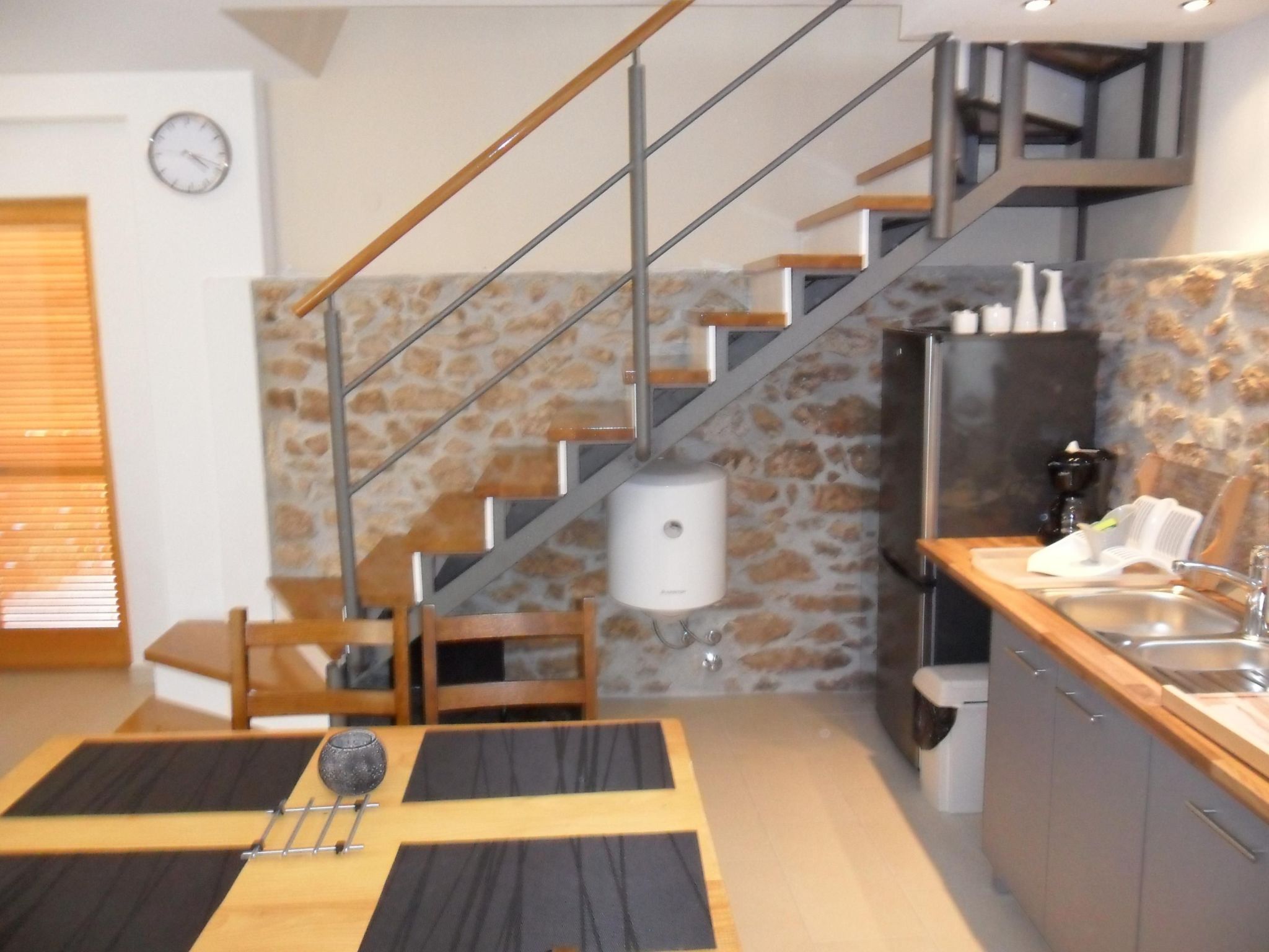 Große Ferienwohnung in Zadar mit Privatem Balkon-Binnen