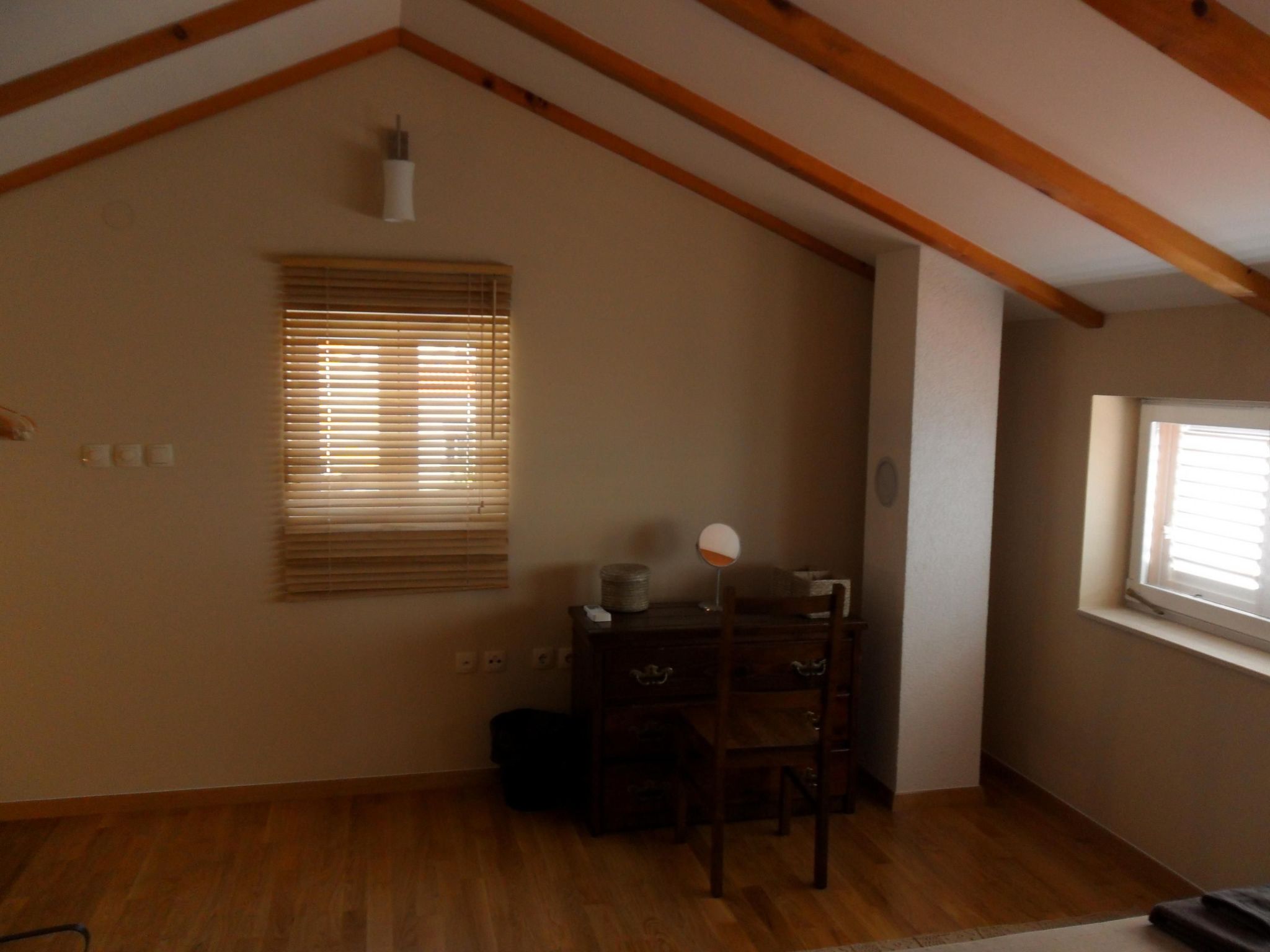 Große Ferienwohnung in Zadar mit Privatem Balkon-Binnen