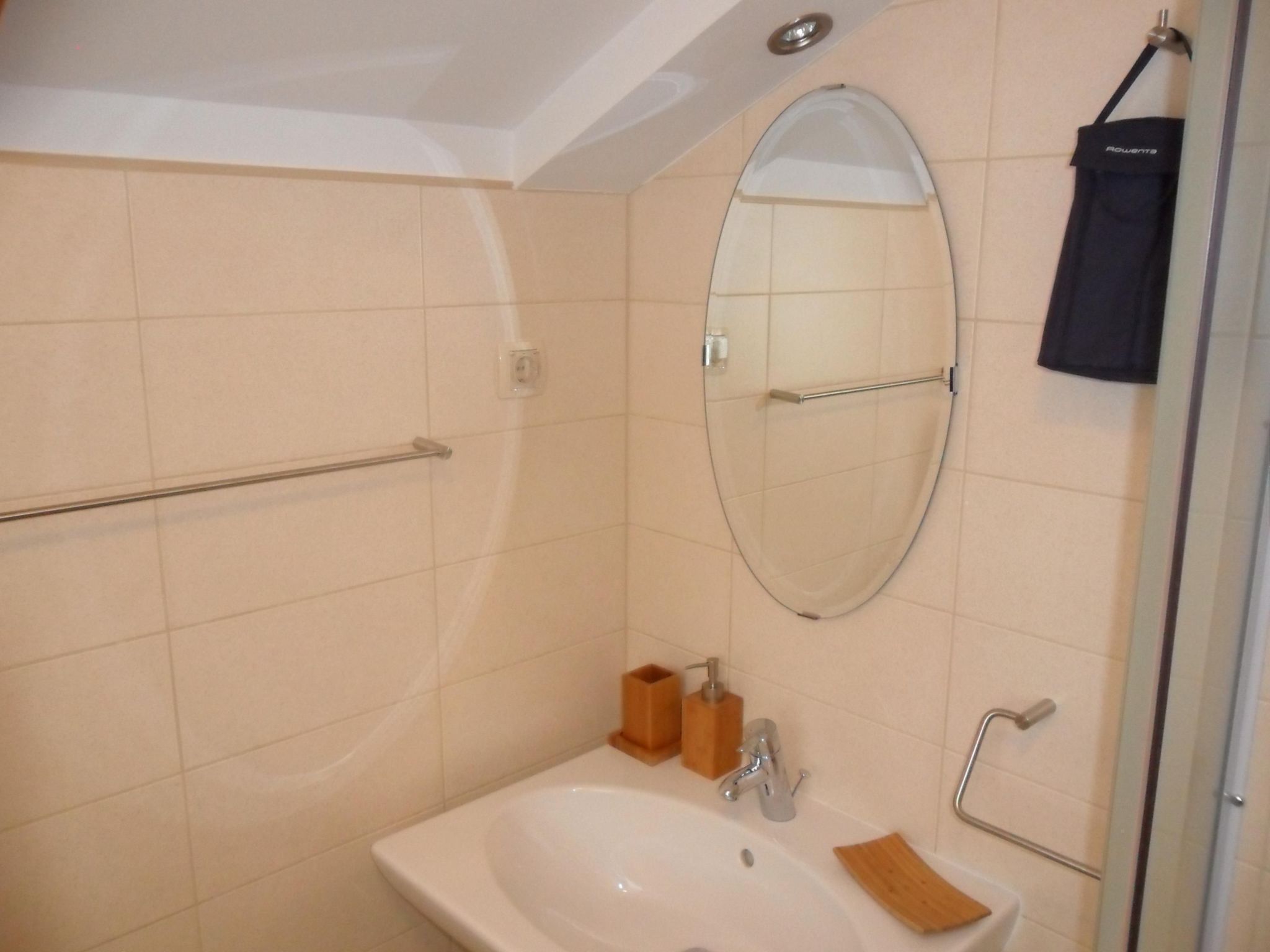 Große Ferienwohnung in Zadar mit Privatem Balkon-Binnen