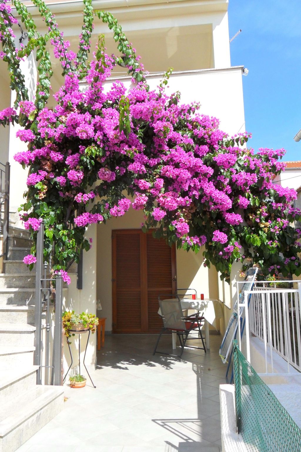 Große Ferienwohnung in Zadar mit Privatem Balkon-Binnen