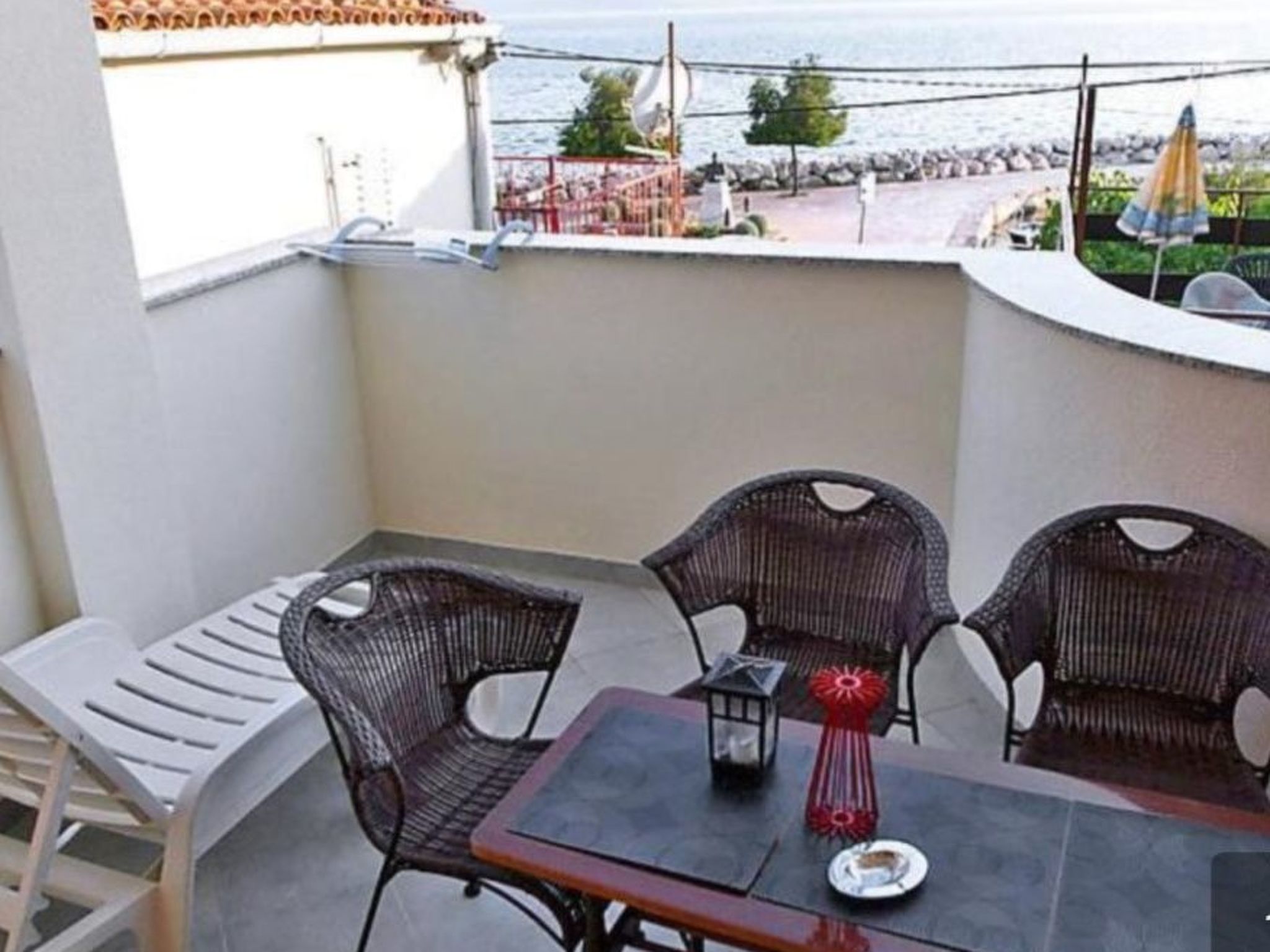 Große Ferienwohnung in Zadar mit Privatem Balkon-Binnen