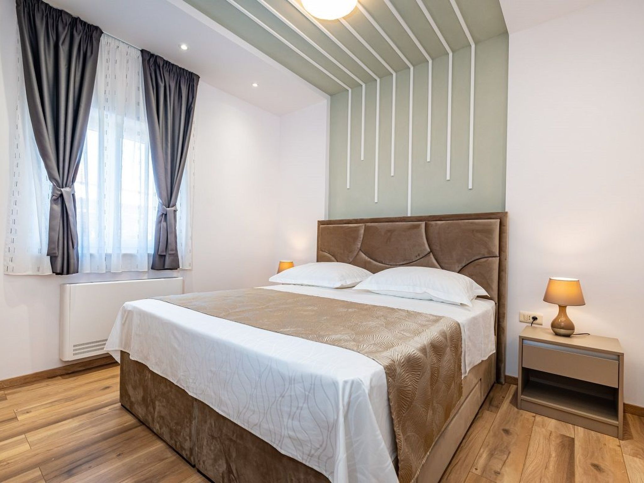 Dalmatinische Villa "Bocagnazzo" mit Pool-Drinnen