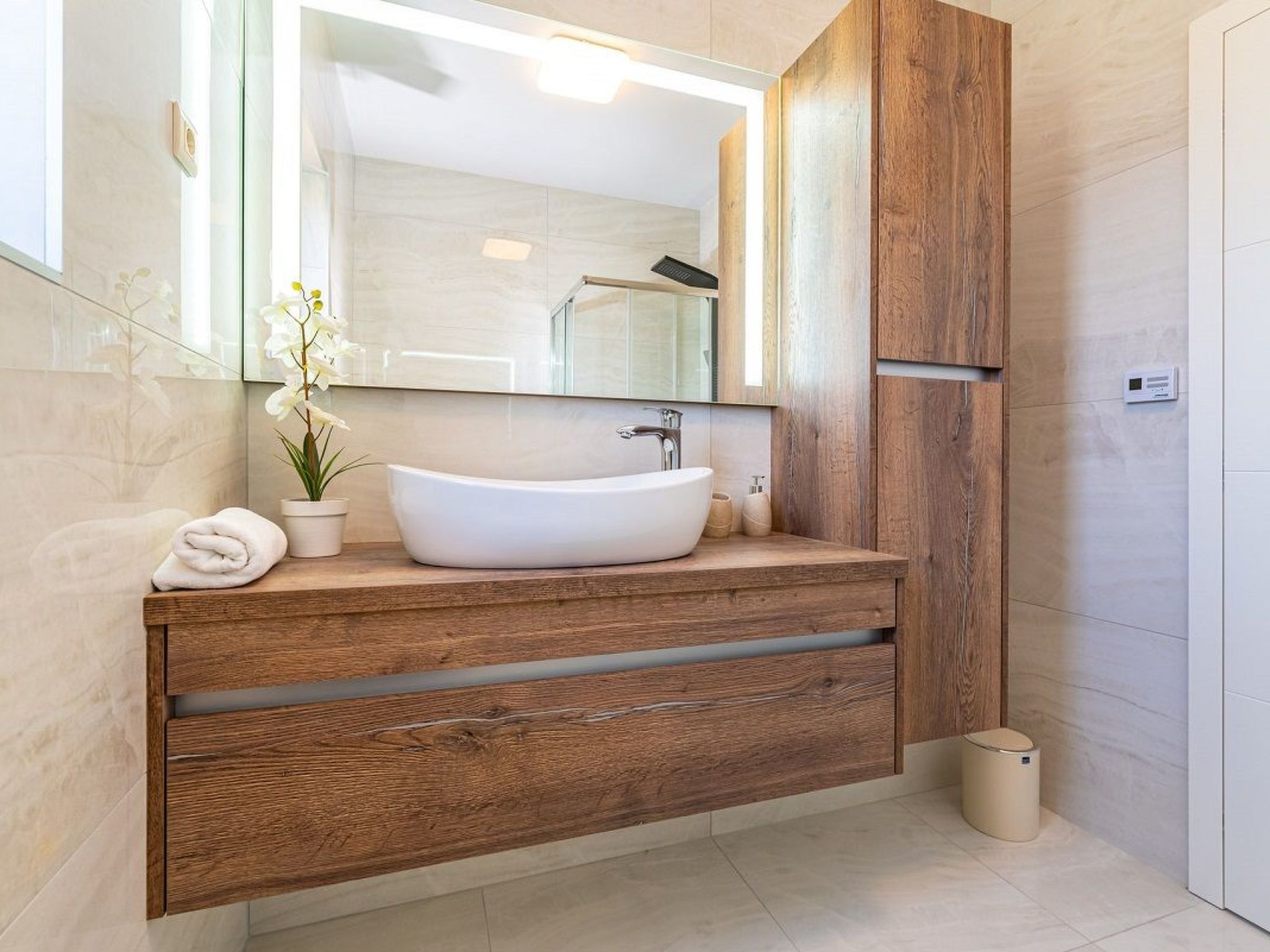 Dalmatinische Villa "Bocagnazzo" mit Pool-Drinnen