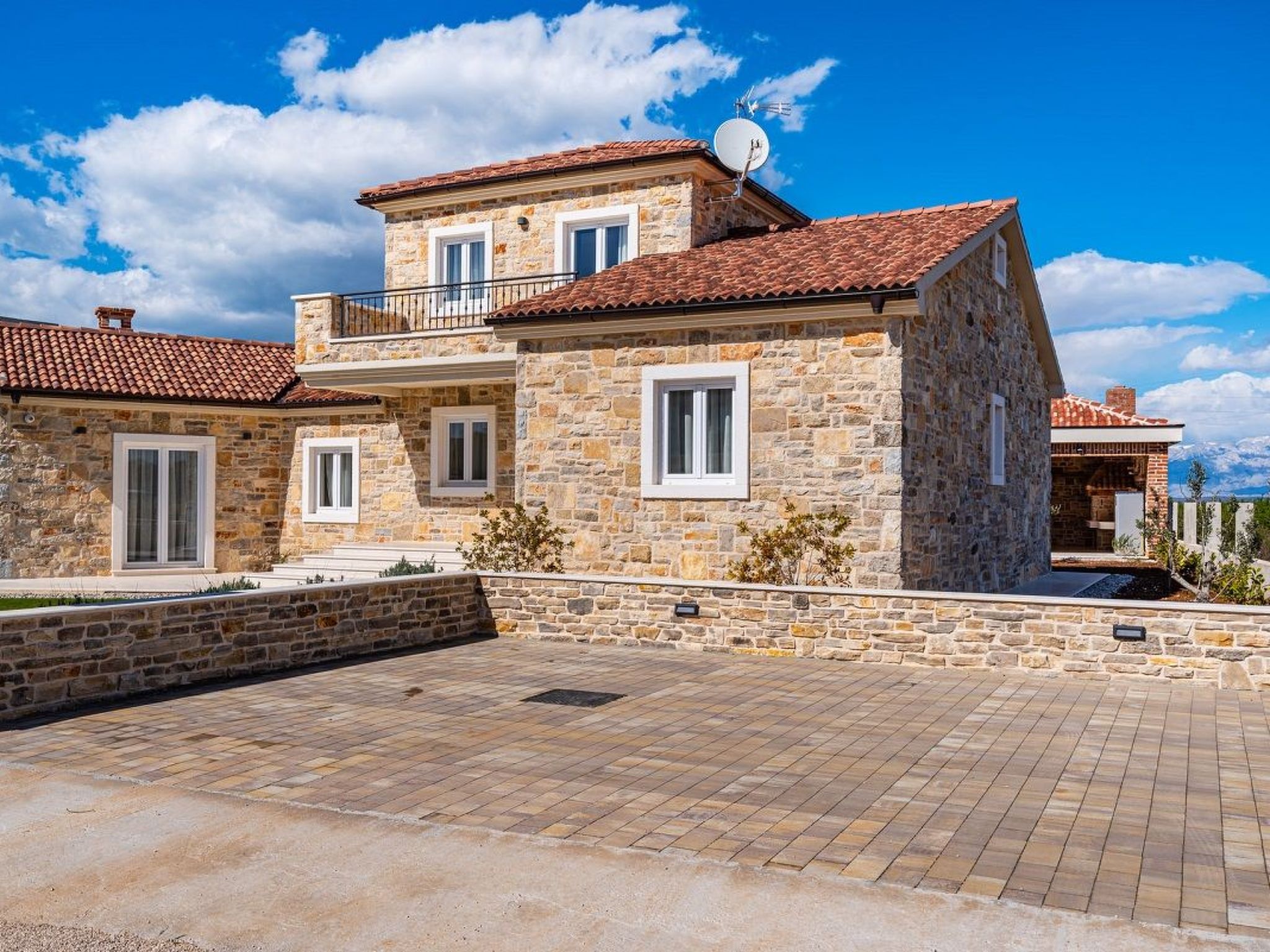 Photo of Dalmatinische Villa "Bocagnazzo" mit Pool