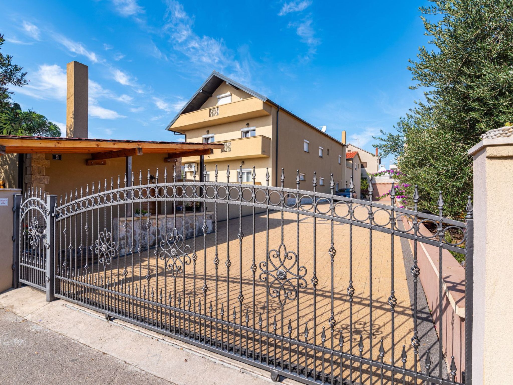 Villa YesPeace-Binnen