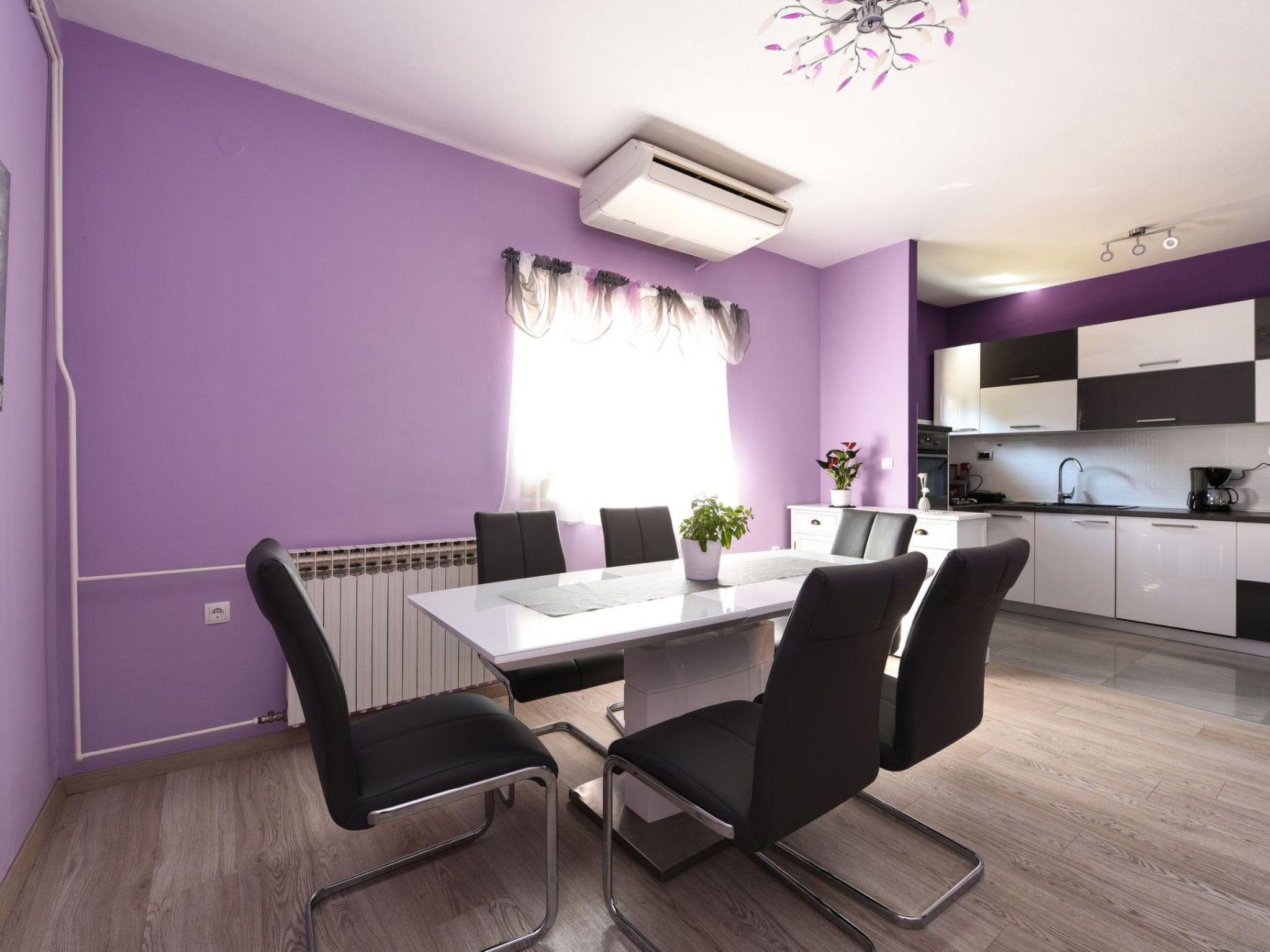 Villa YesPeace-Binnen