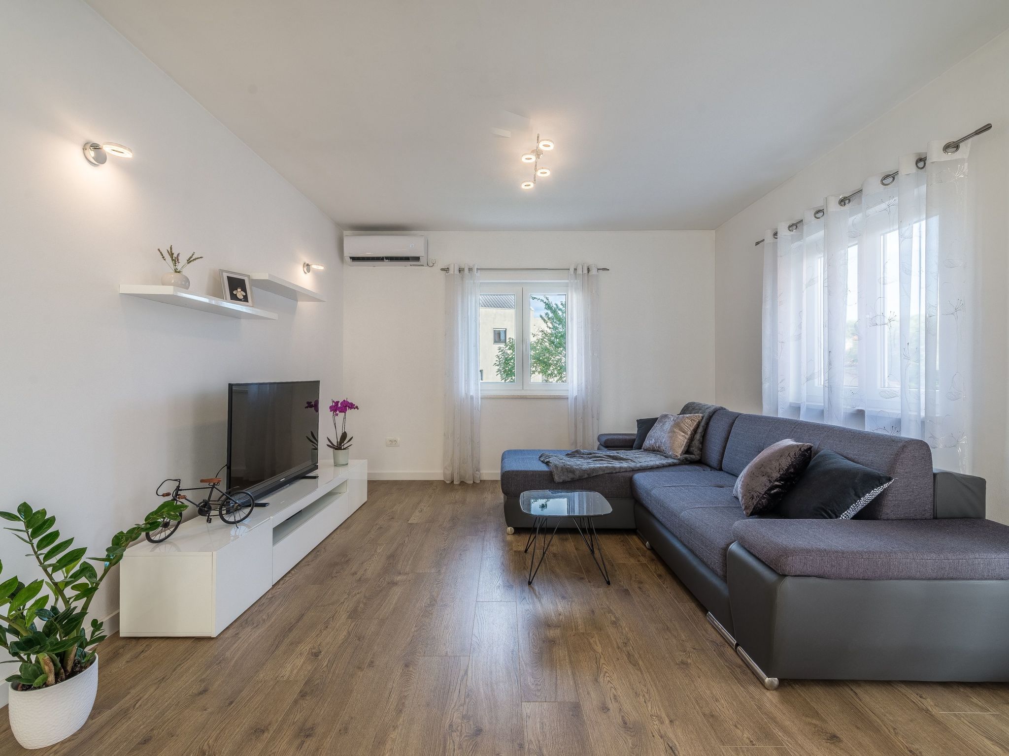 Photo of "Bajlo" direkt am Strand