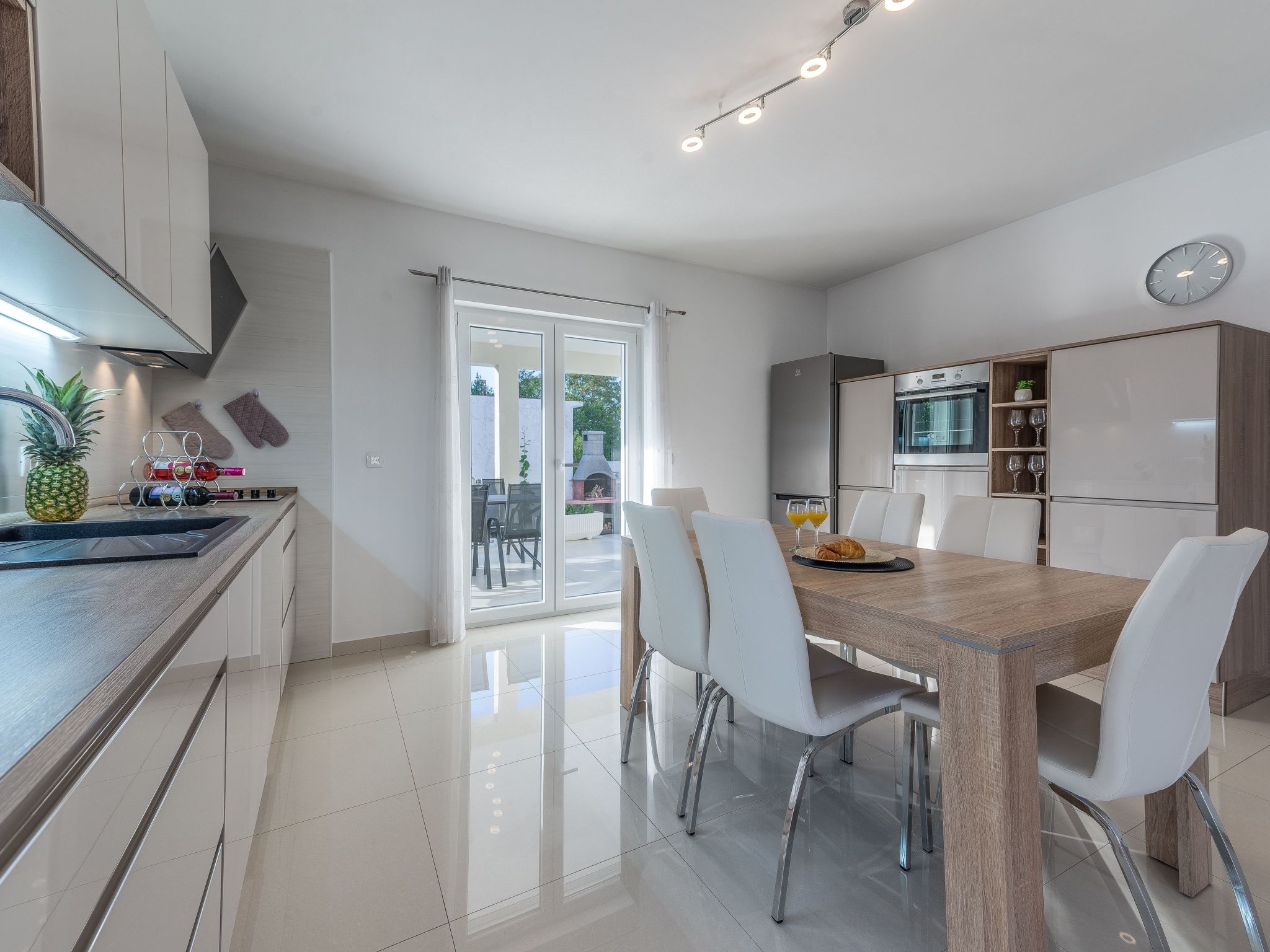 Photo of "Bajlo" direkt am Strand