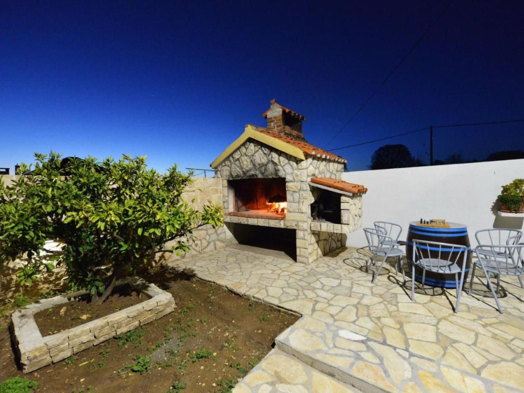 Ariana privater Pool - Agentur TA Leut-Draußen