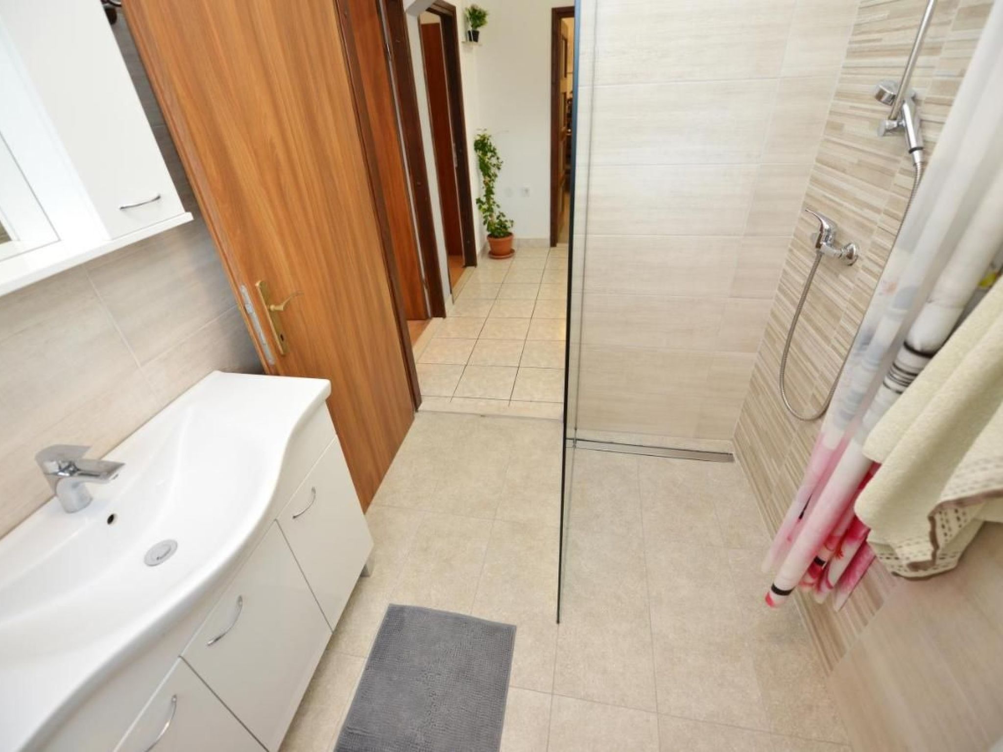 Photo of Ariana privater Pool - Agentur TA Leut