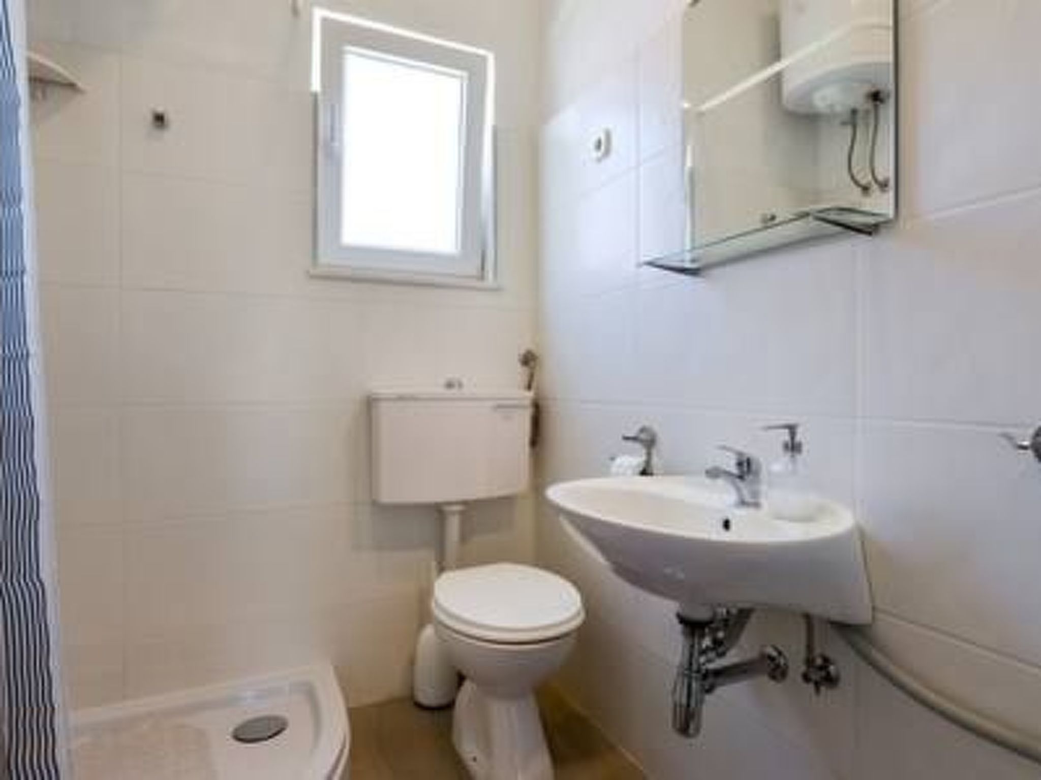 Schönes Haus mit privatem Garten-Image-tags.info