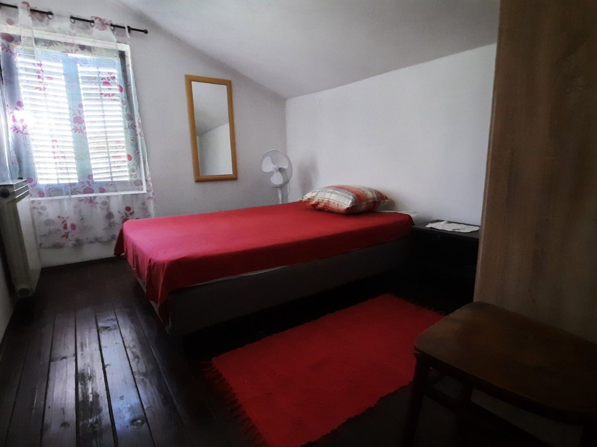 Schönes Haus mit privatem Garten-Image-tags.info