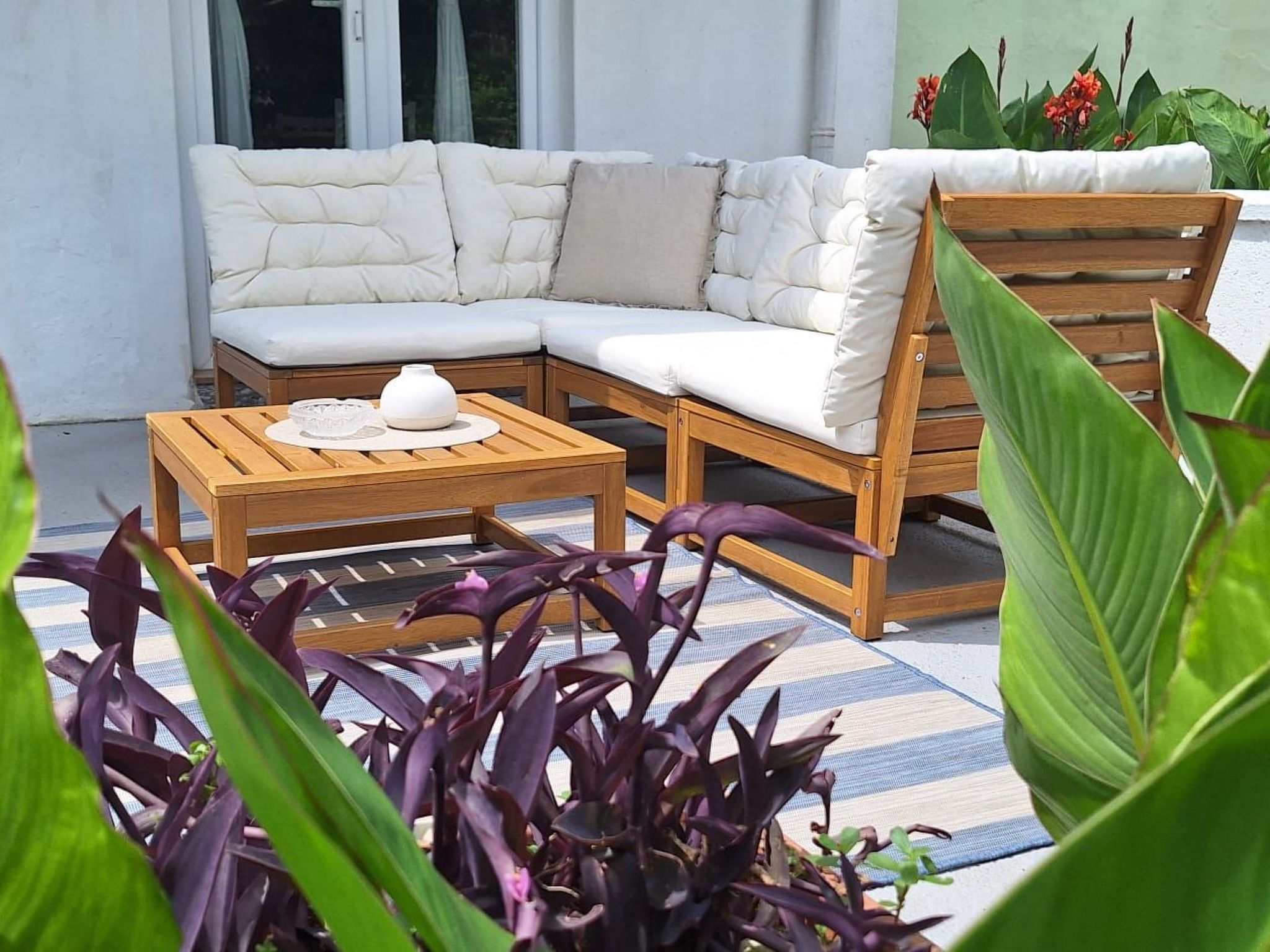 Schönes Haus mit privatem Garten-Image-tags.info