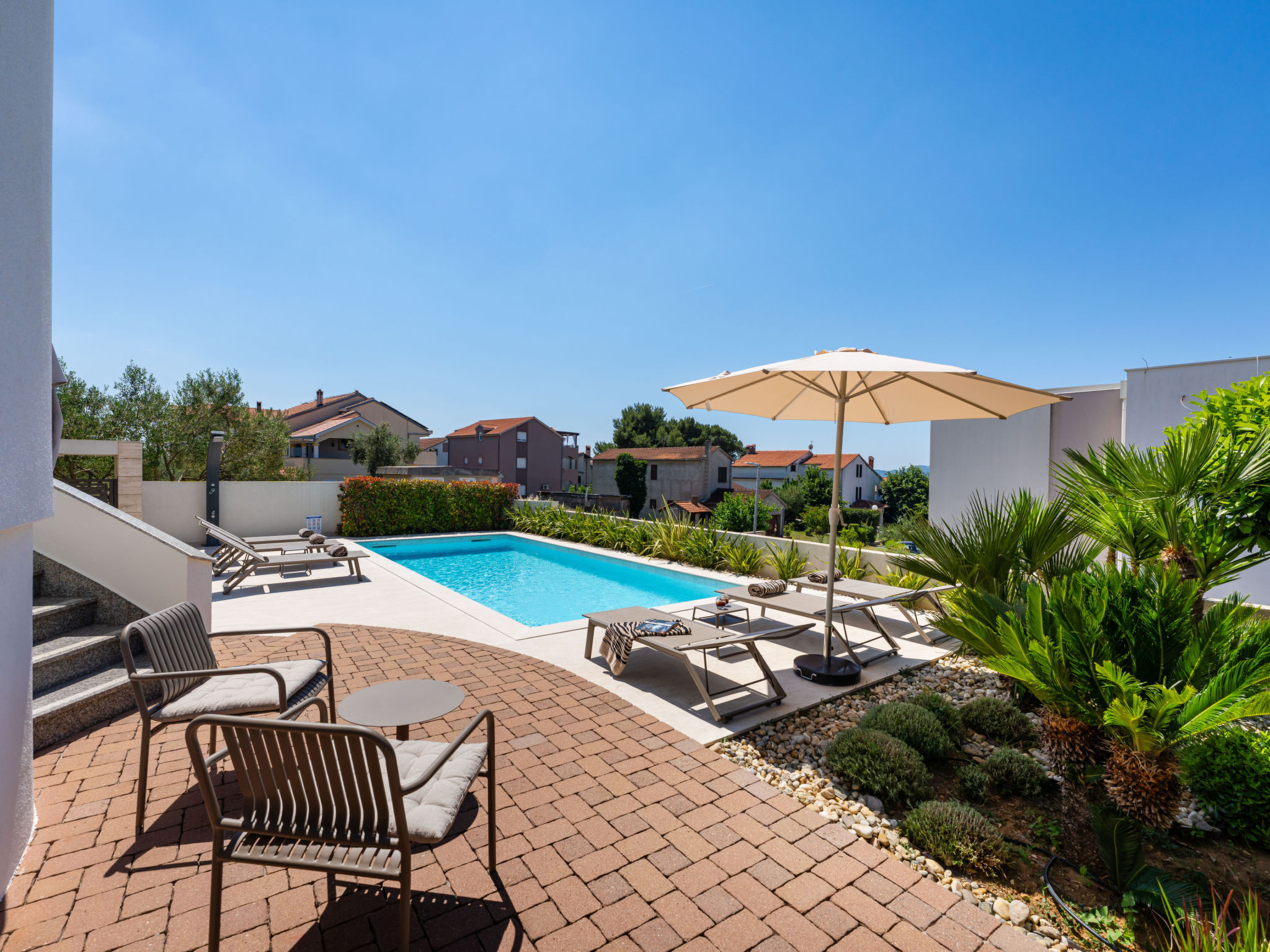 Seaview Villa Tia with pool - Buiten