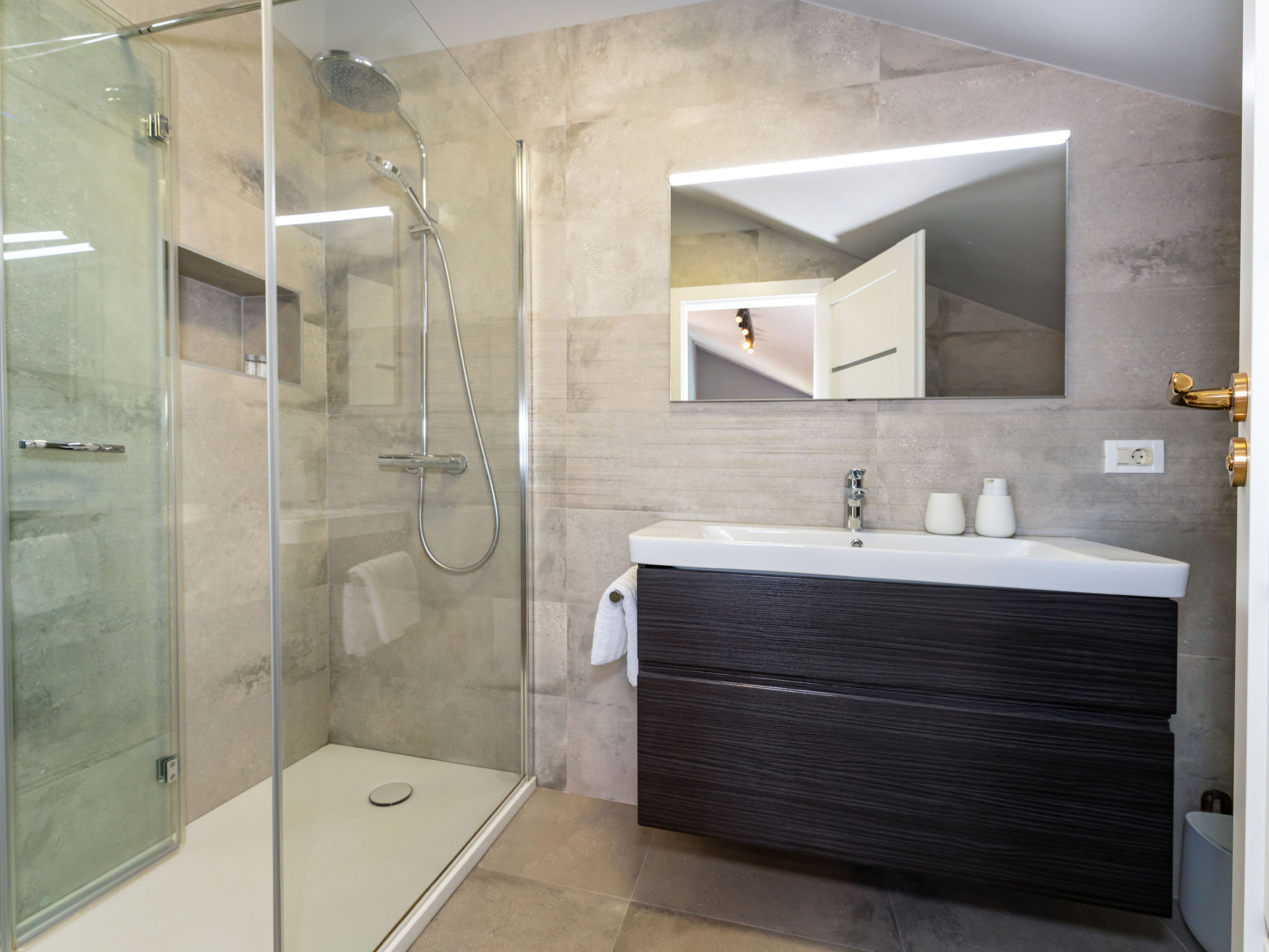 Seaview Villa Tia with pool - Binnen