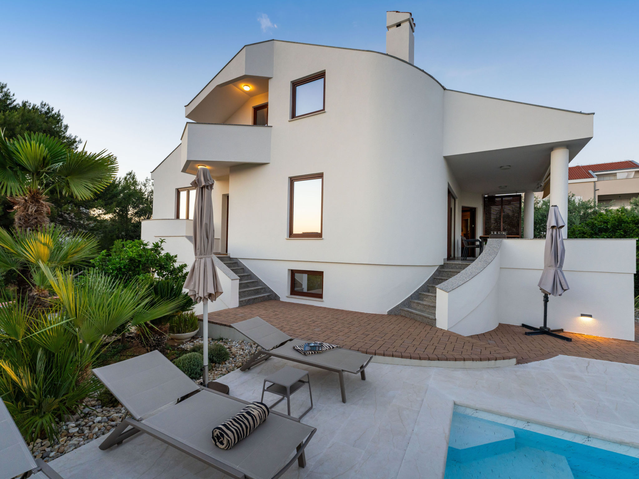 Seaview Villa Tia with pool - Buiten