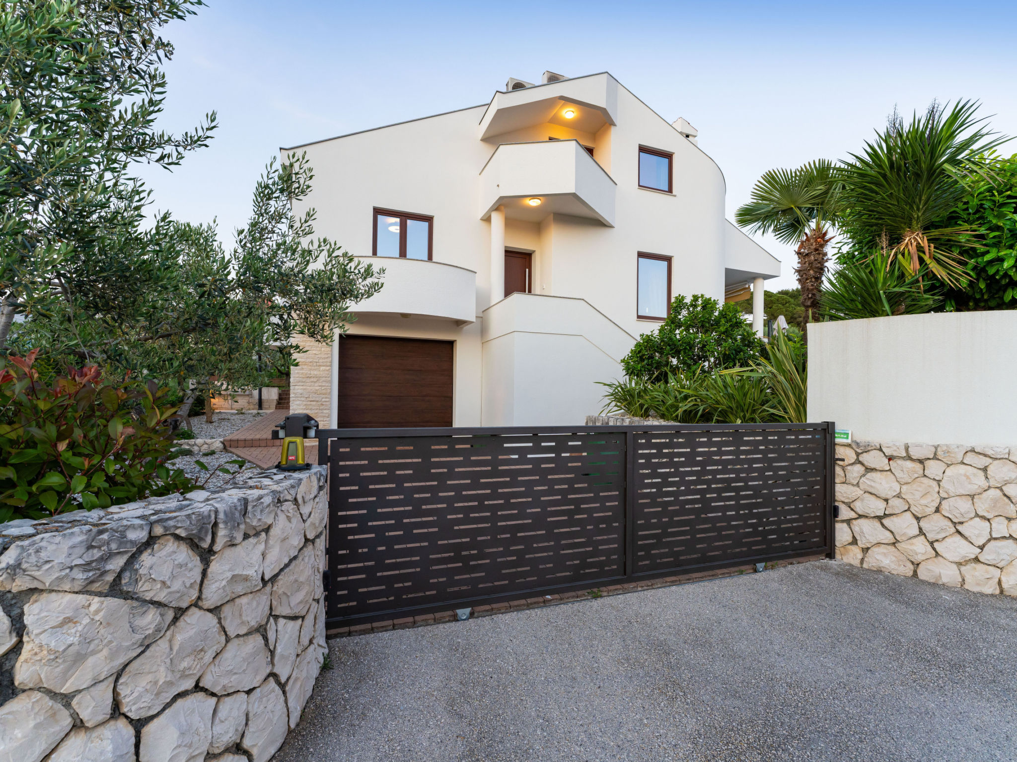 Seaview Villa Tia with pool - Buiten