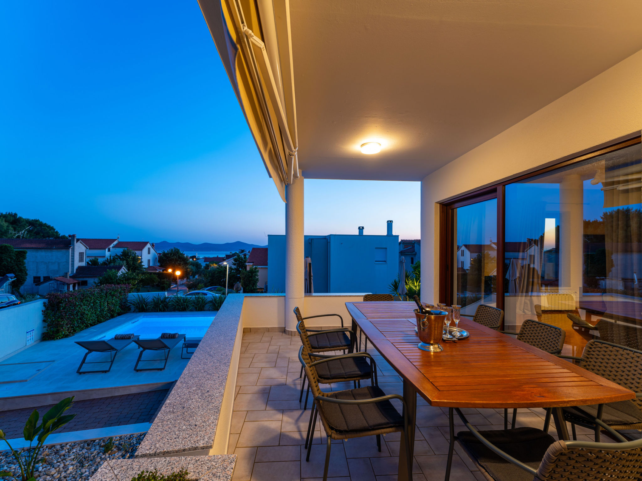 Seaview Villa Tia with pool - Buiten