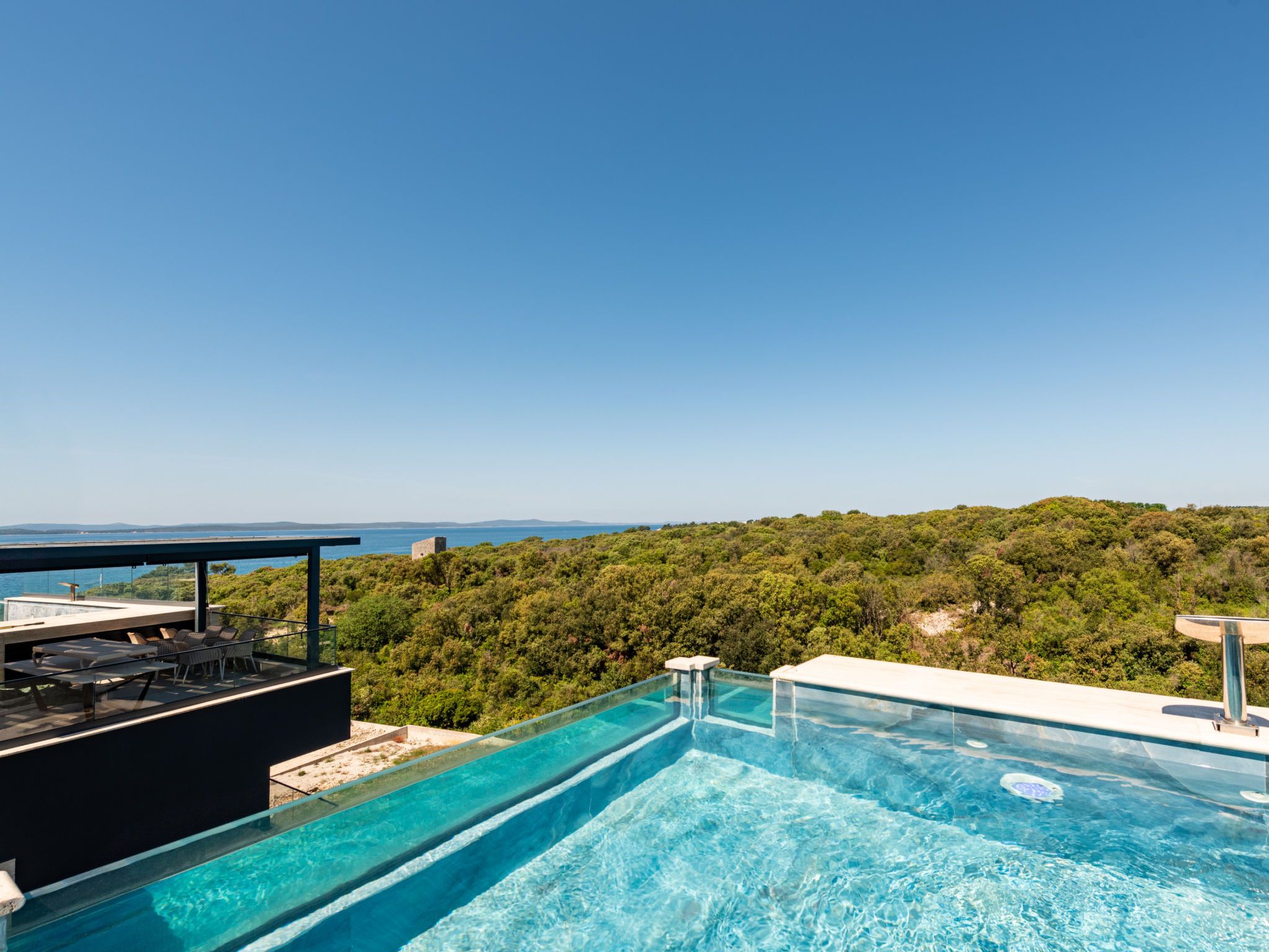 Luxury Apartment Infinity Blue A4 Penthouse