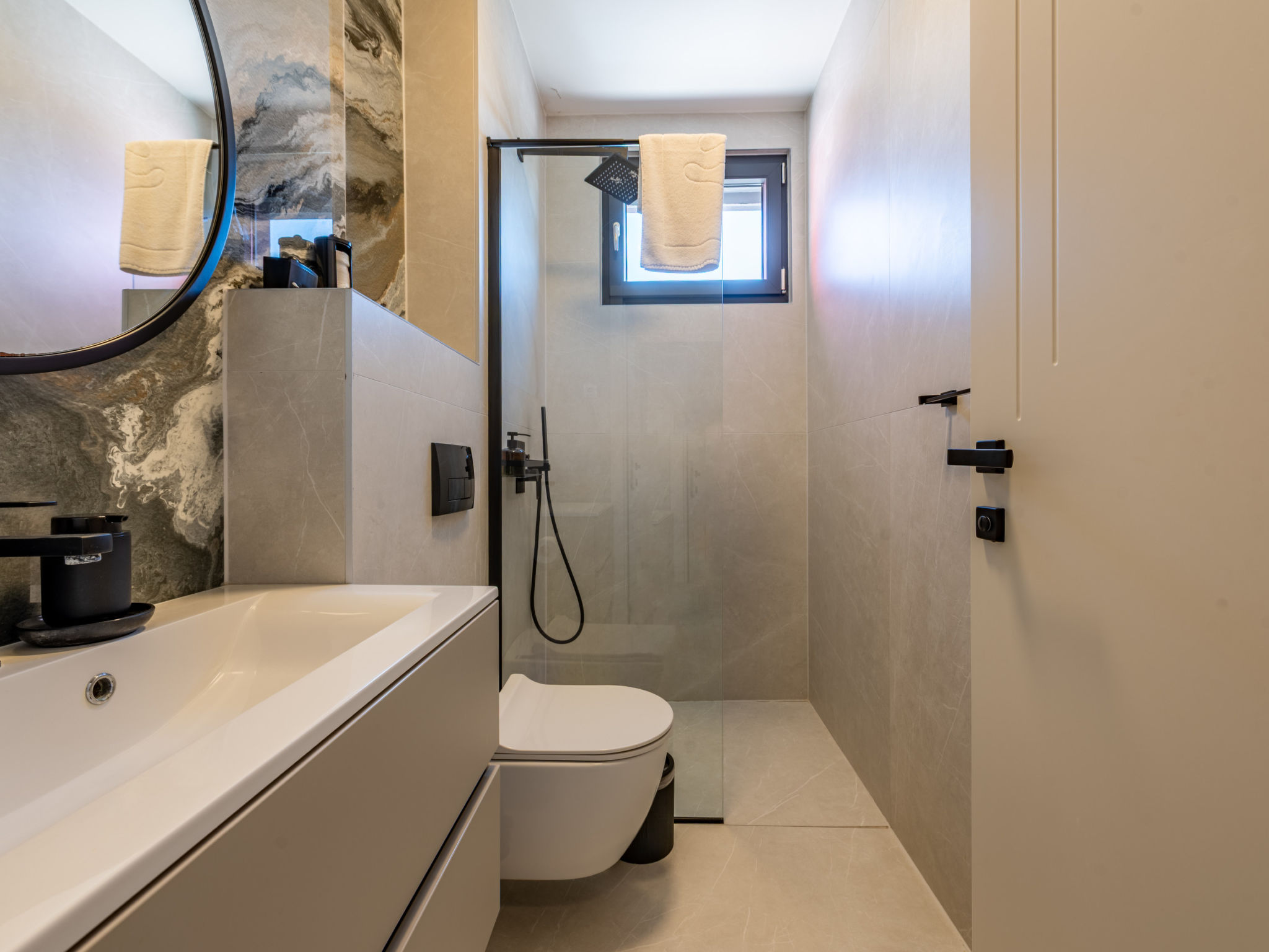 Luxury Apartment Infinity Blue A4 Penthouse - Binnen