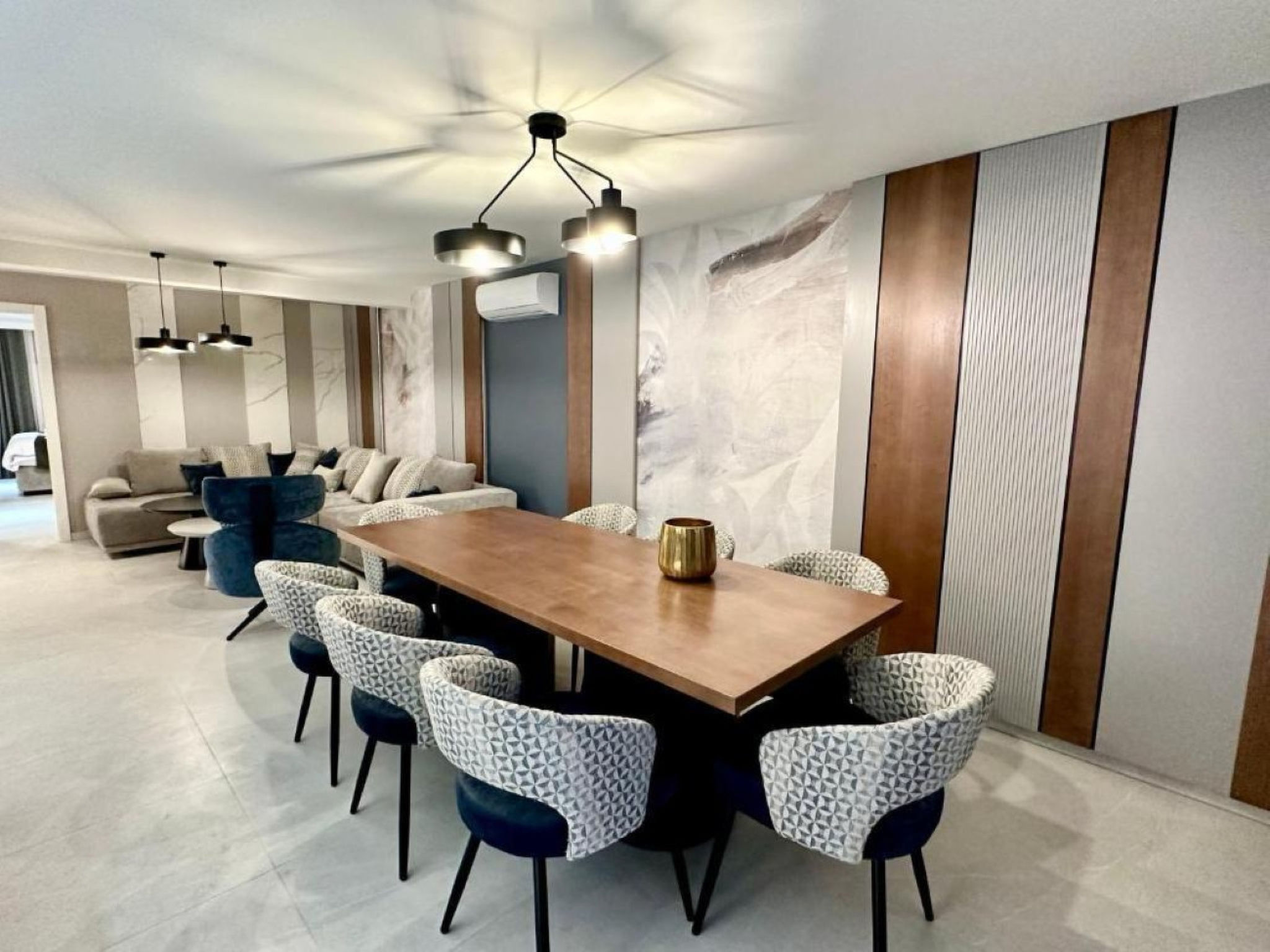 Luxury Apartment Infinity Blue A5