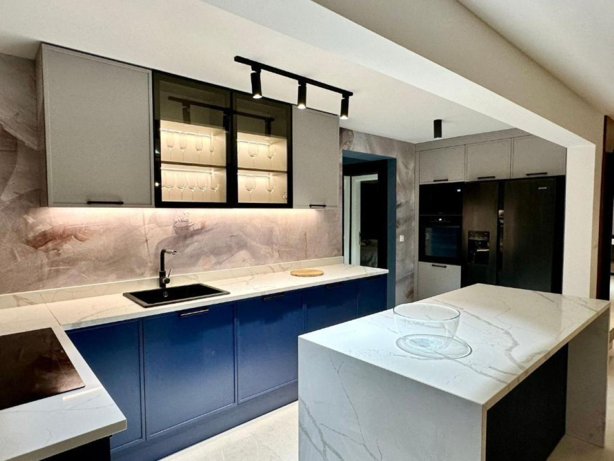 Luxury Apartment Infinity Blue A5 - Binnen