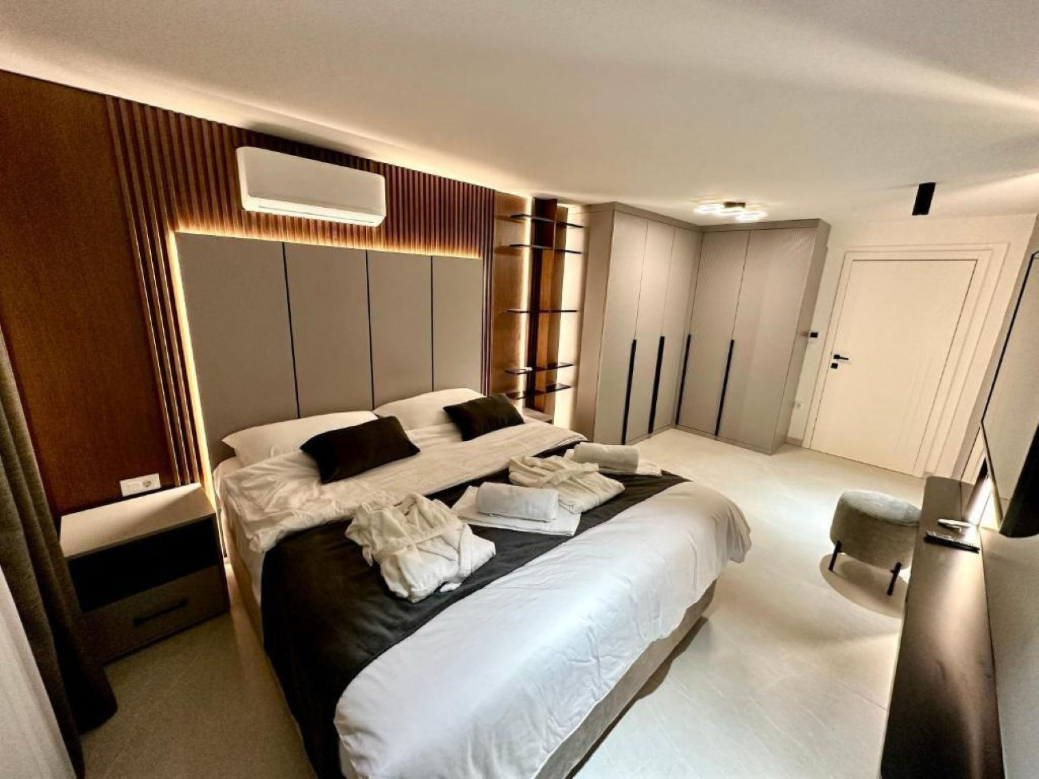 Luxury Apartment Infinity Blue A5 - Binnen