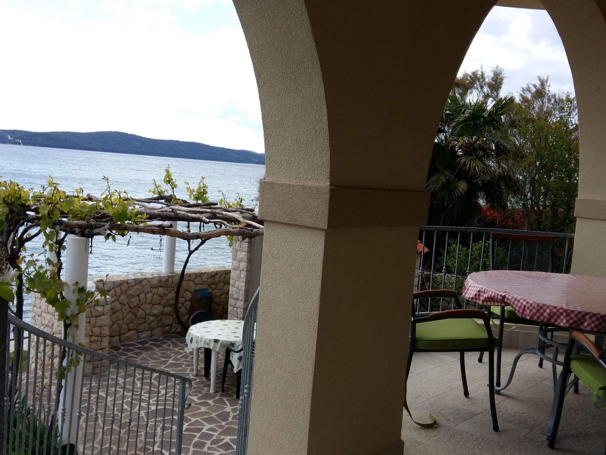 Geräumiges Ferienwohnung im Erdgeschoss mit zwei Schlafzimmern für sechs Person Apartment in Zadar