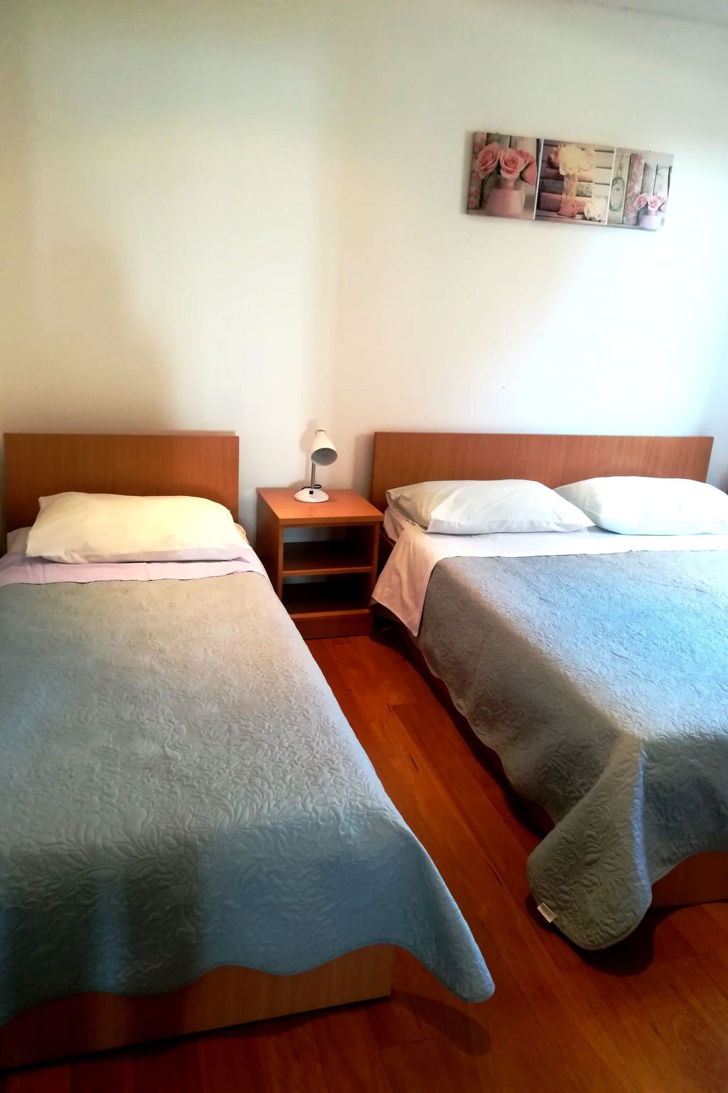 Photo of Geräumiges Ferienwohnung im Erdgeschoss mit zwei Schlafzimmern für sechs Person