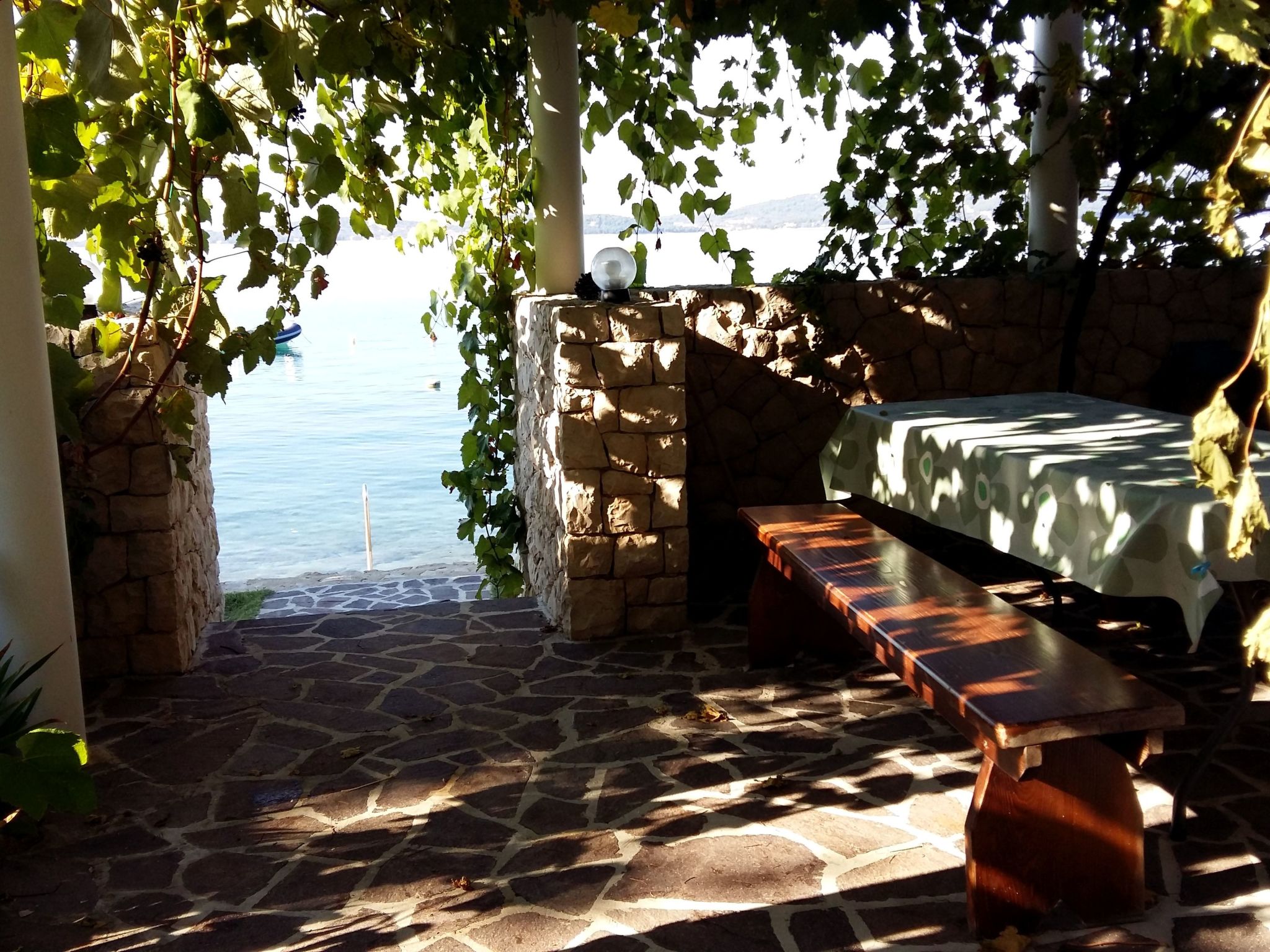 Photo of Geräumiges Ferienwohnung im Erdgeschoss mit zwei Schlafzimmern für sechs Person