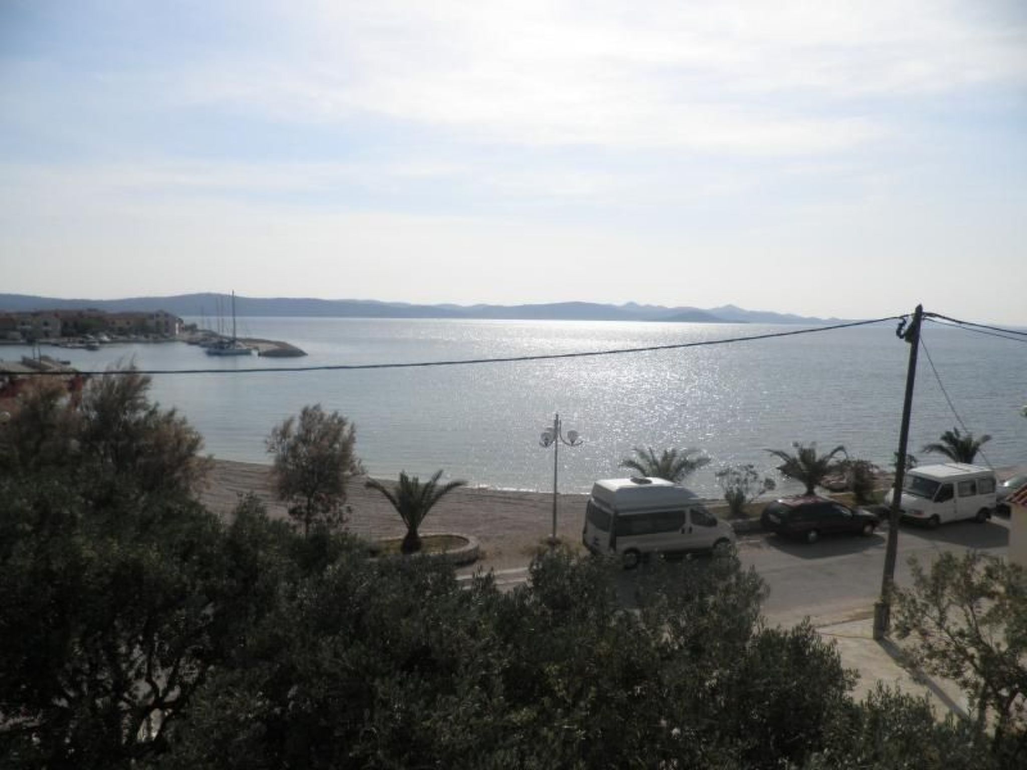 Apartment im zweiten Stock mit Blick aufs Meer-Draußen