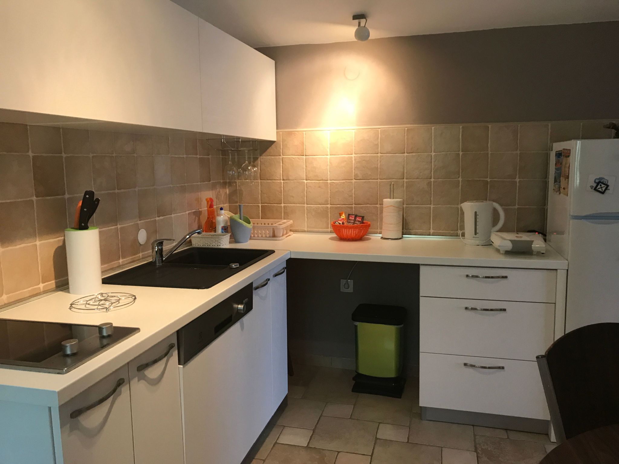 Strandnahes Haus Lolinka mit schattiger Terrasse-Image-tags.info