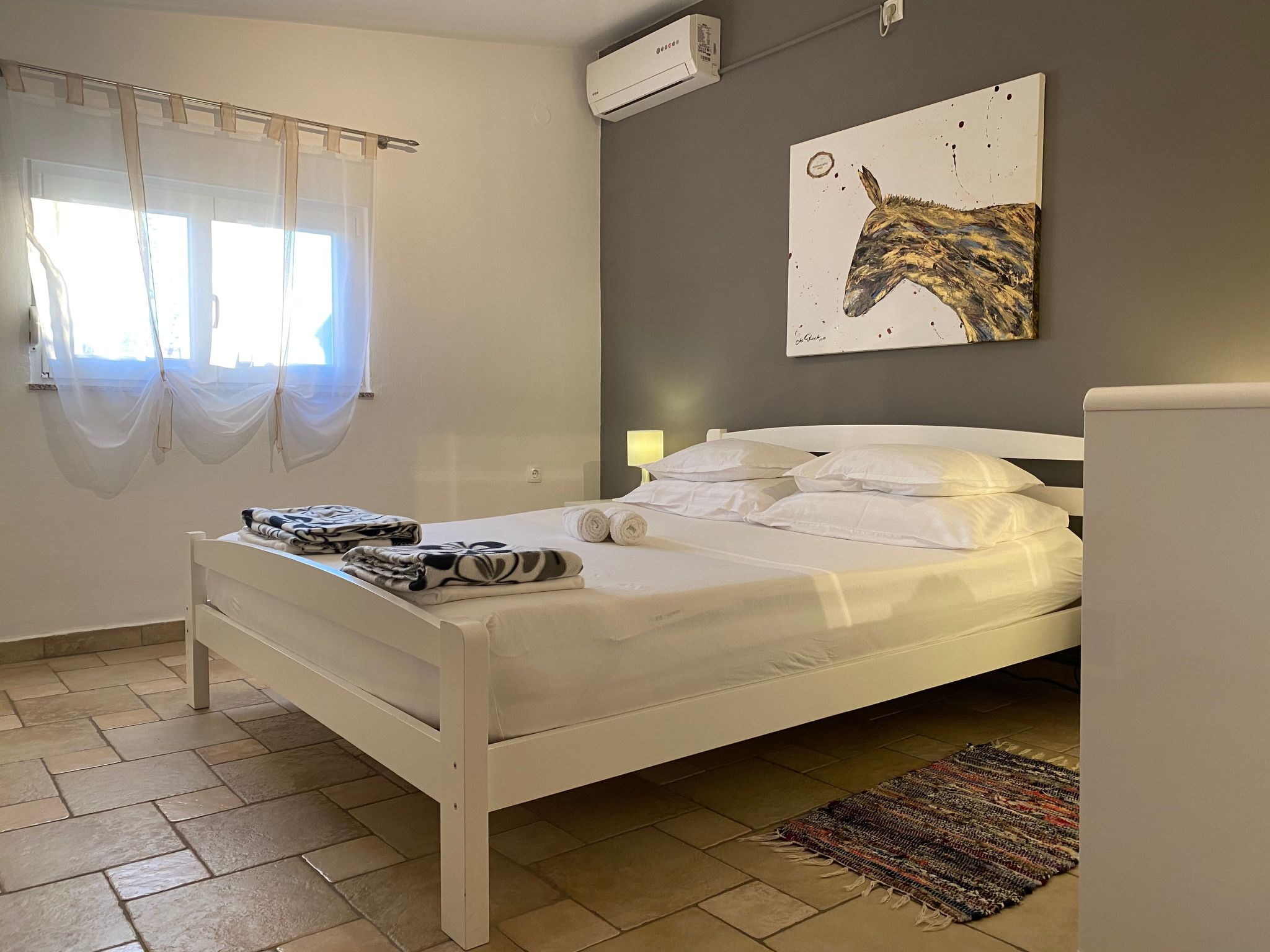 Strandnahes Haus Lolinka mit schattiger Terrasse-Image-tags.info