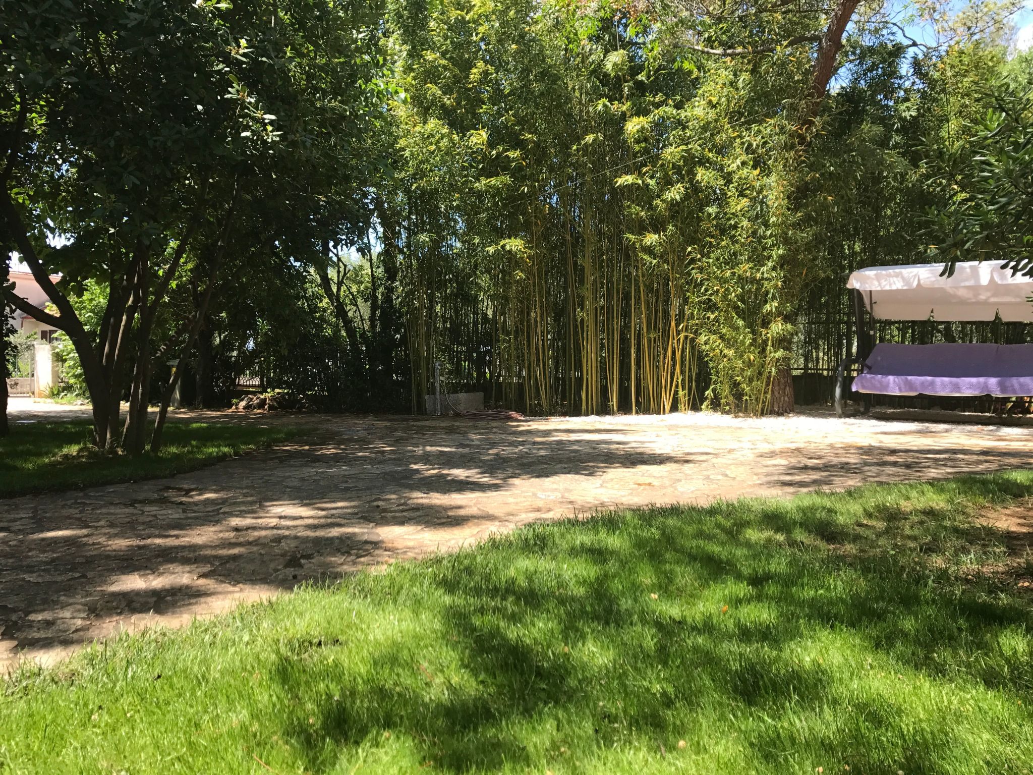 Strandnahes Haus Lolinka mit schattiger Terrasse-Image-tags.info