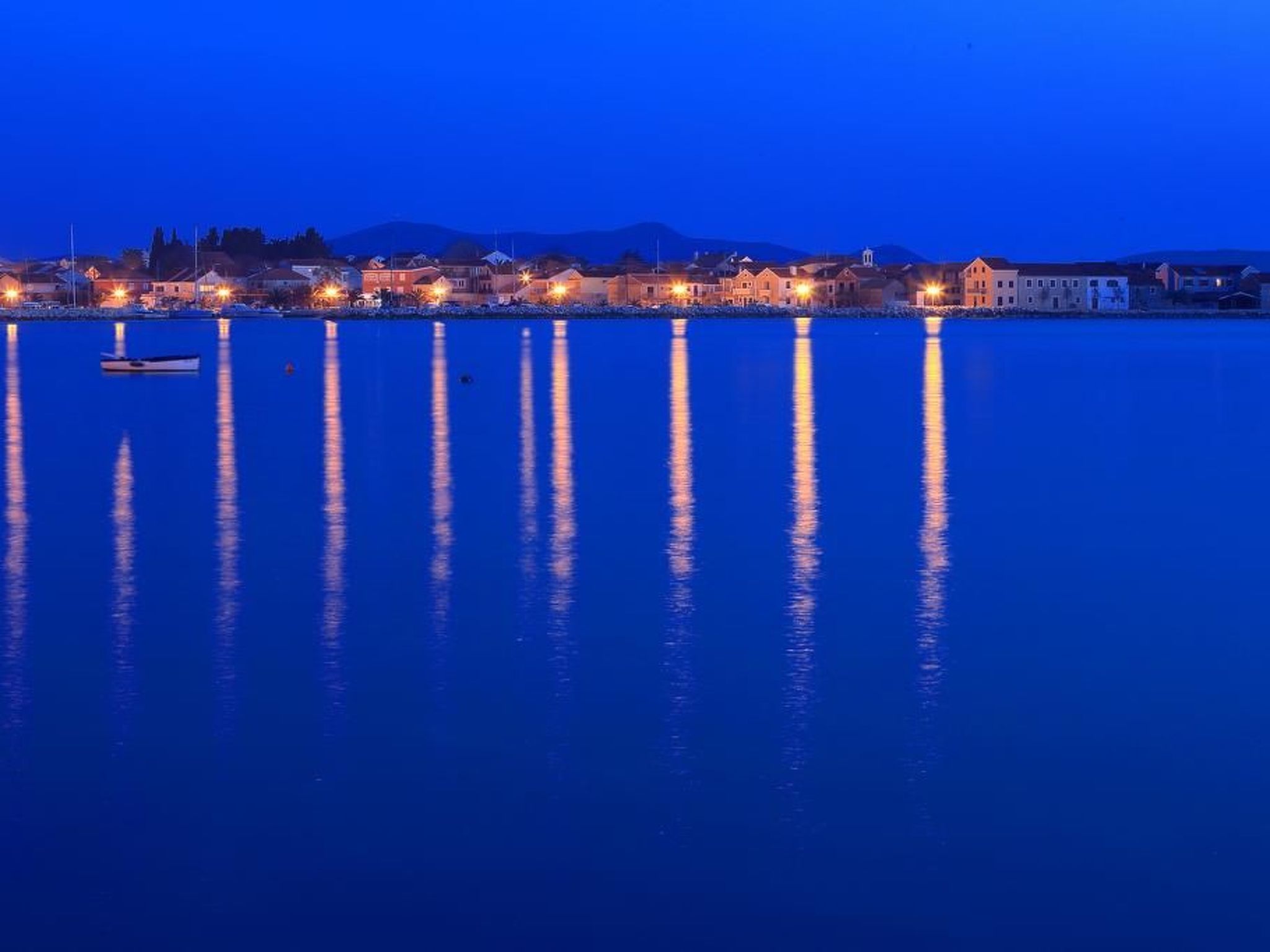 Photo of Wohnung mit Blick auf das Wasser