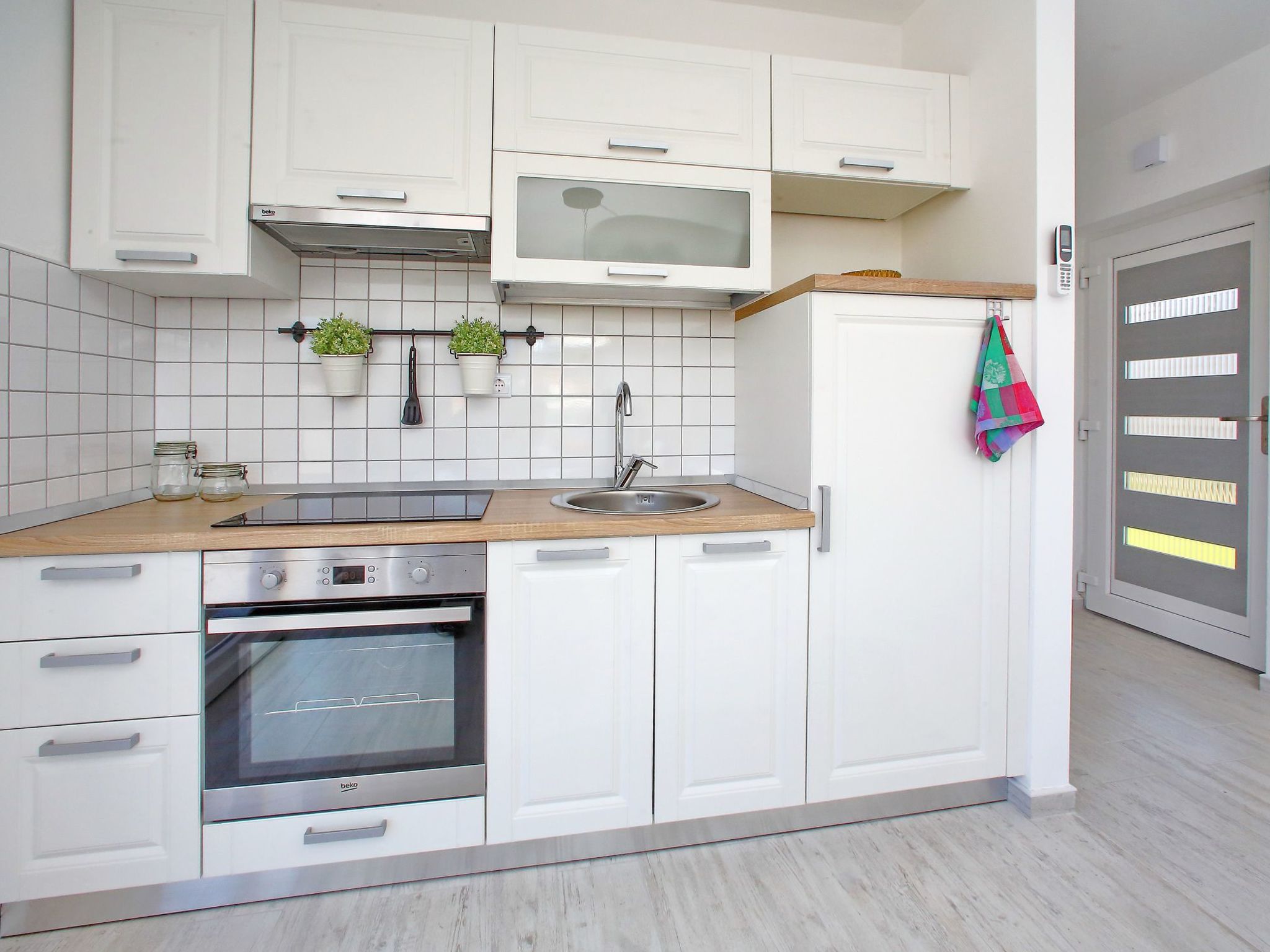 Große Wohnung in Bibinje mit Möblierter Terrasse-Inside