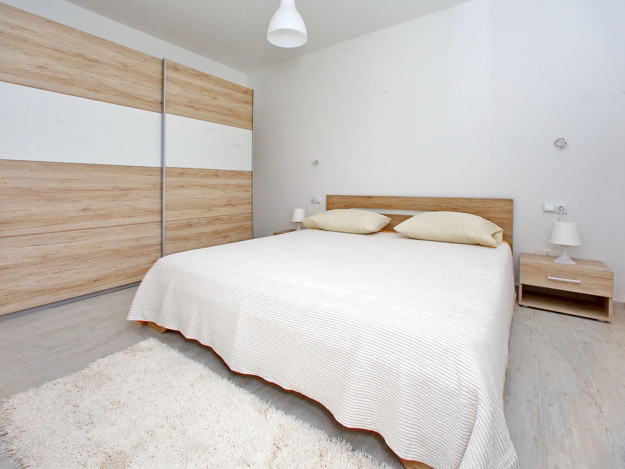 Große Wohnung in Bibinje mit Möblierter Terrasse-Inside