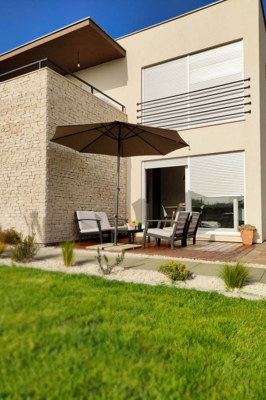 Photo of Große Wohnung in Bibinje mit Möblierter Terrasse