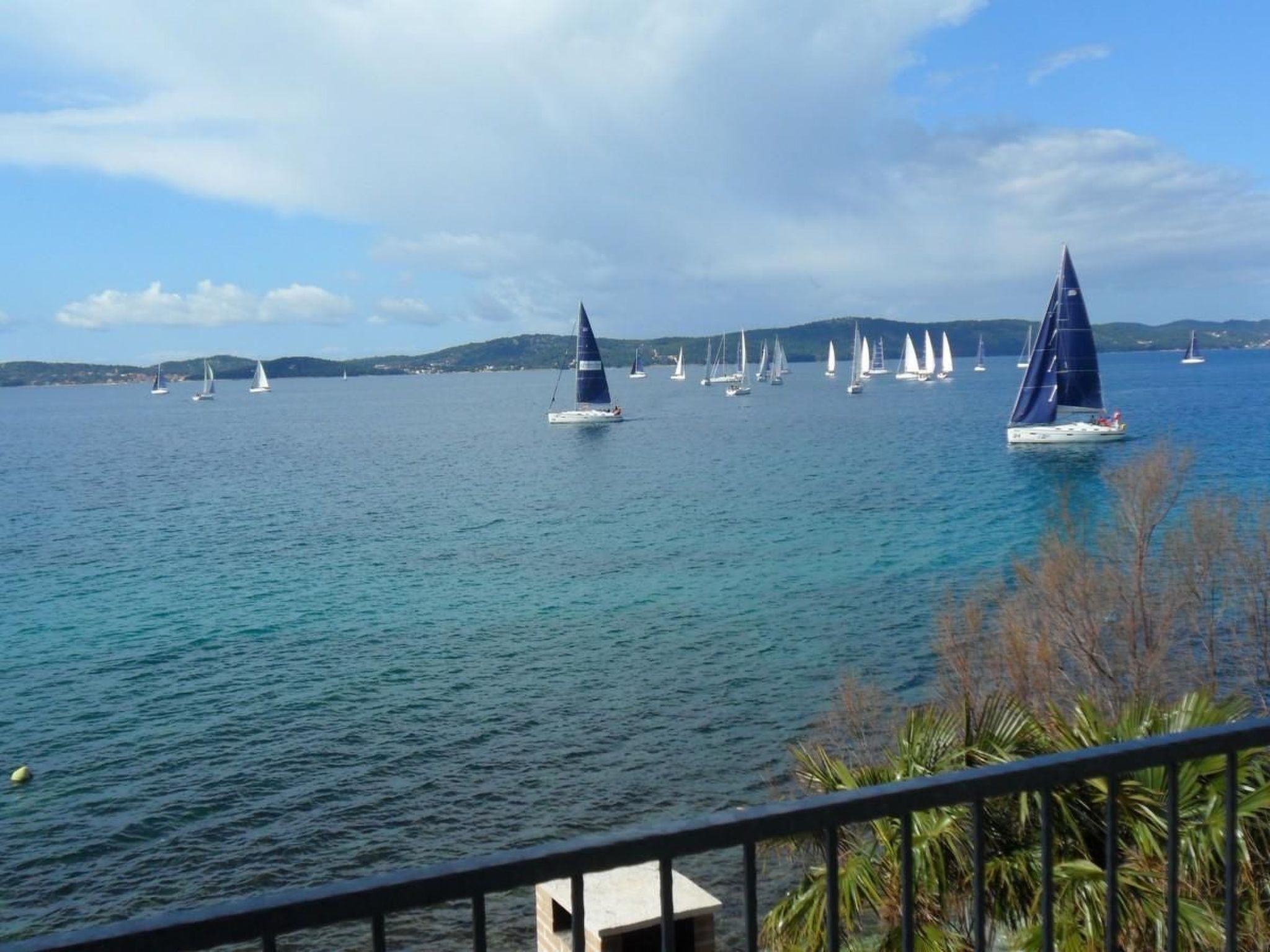 Apartment Cinthija mit Balkon direkt am Strand-Binnen