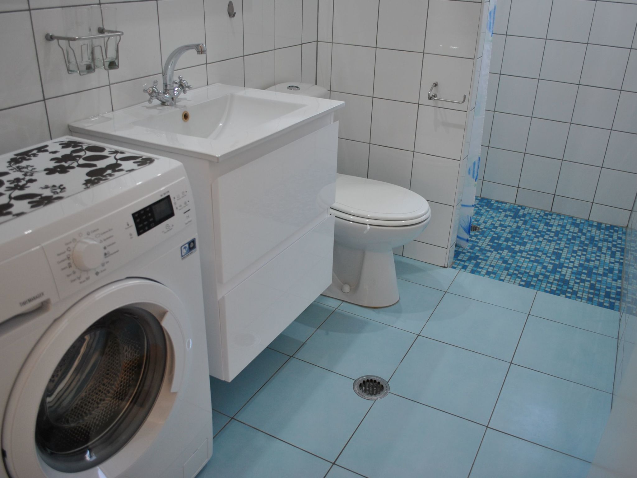 Apartment Cinthija mit Balkon direkt am Strand-Binnen