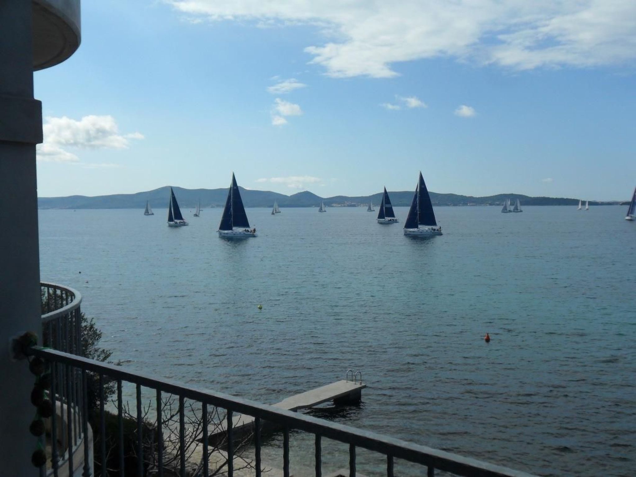 Apartment Cinthija mit Balkon direkt am Strand-Binnen